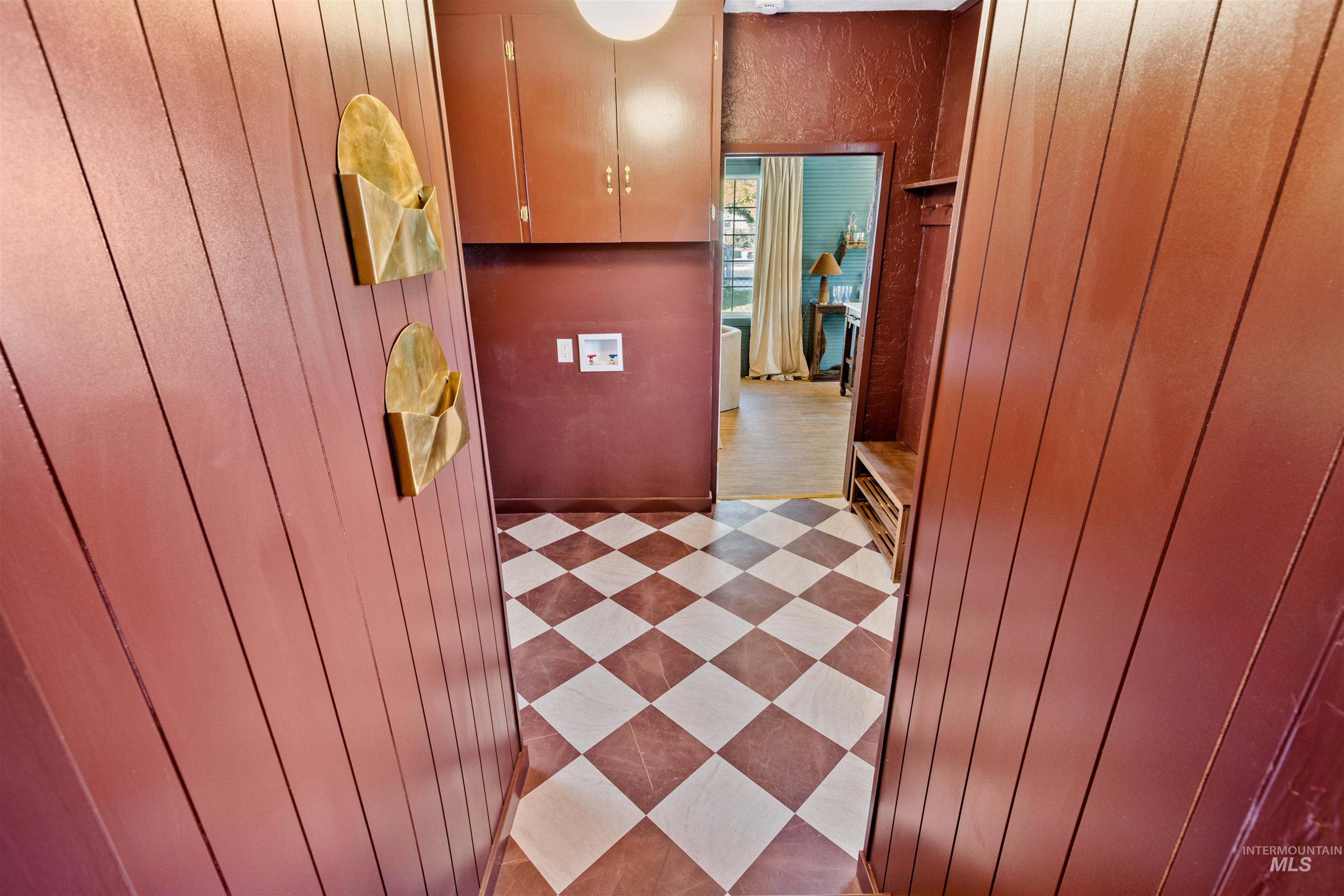 2203 S 10th Ave, Caldwell, Idaho 83605, 2 Bedrooms, 1 Bathroom, Residential For Sale, Price $349,900, 98966355