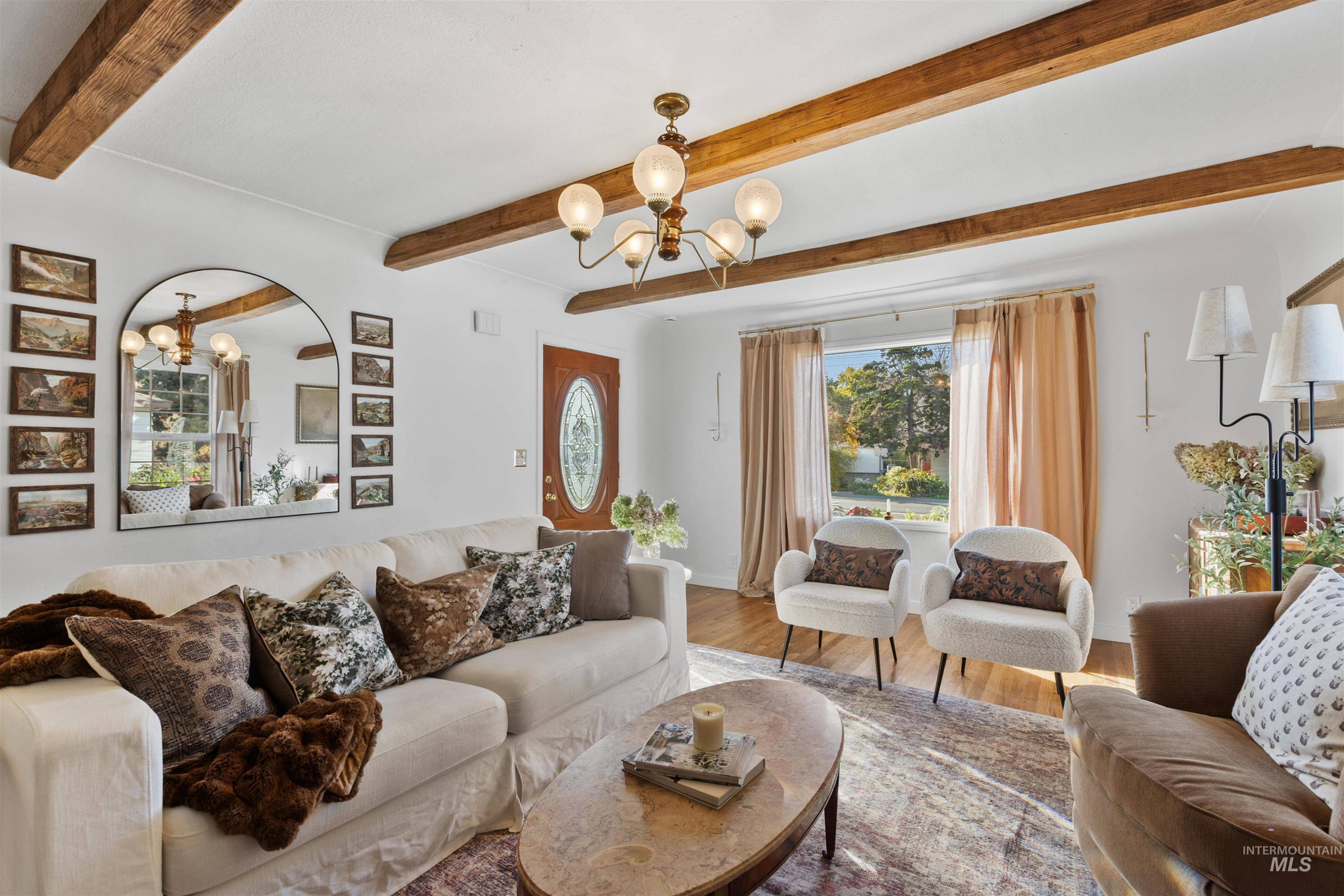 2203 S 10th Ave, Caldwell, Idaho 83605, 2 Bedrooms, 1 Bathroom, Residential For Sale, Price $345,000, 98966355