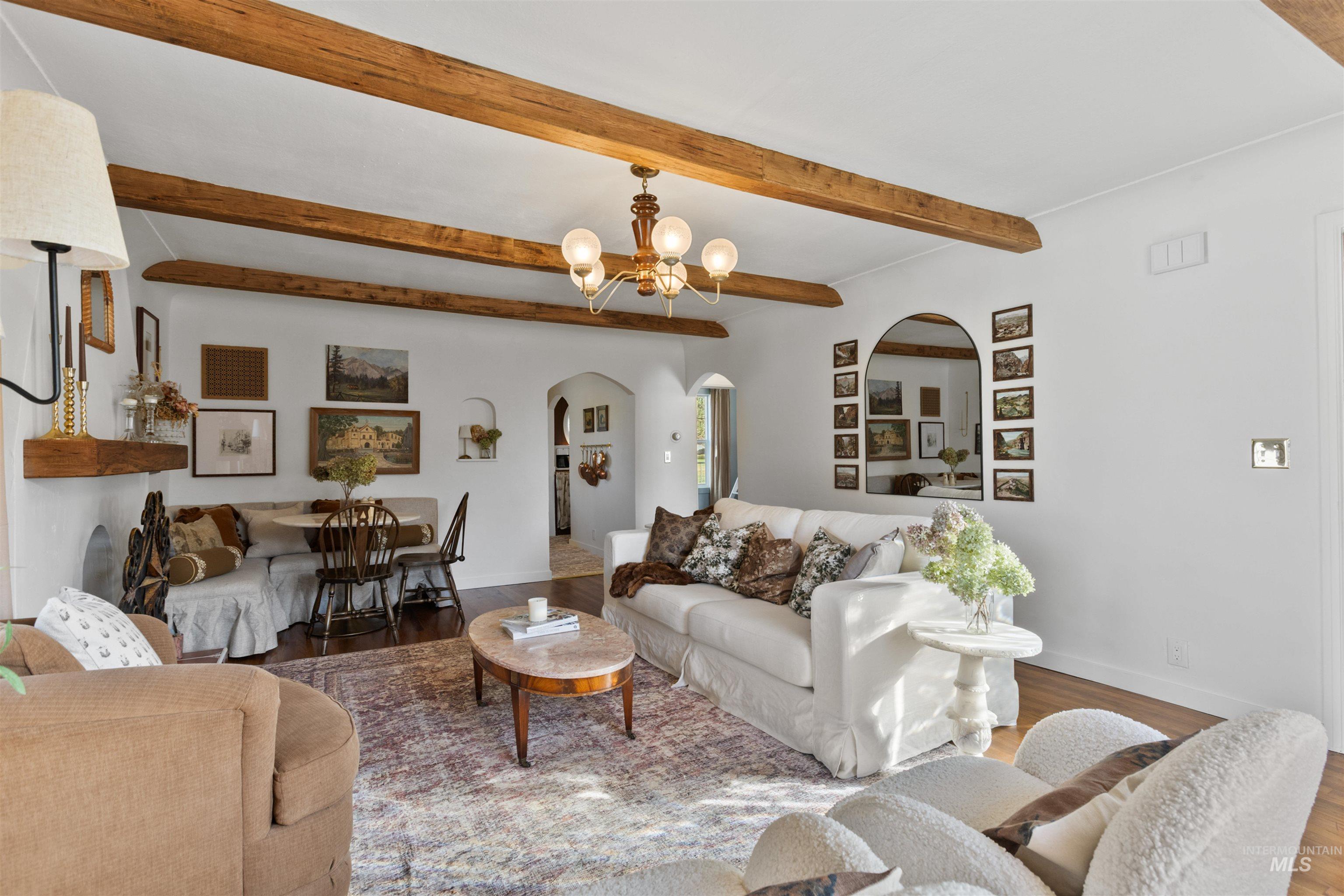 2203 S 10th Ave, Caldwell, Idaho 83605, 2 Bedrooms, 1 Bathroom, Residential For Sale, Price $349,900, 98966355