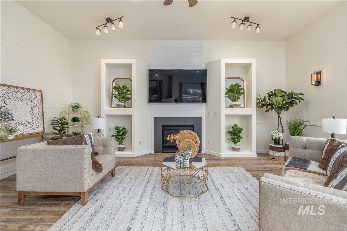 13228 Crescent Dr, Nampa, Idaho 83686, 5 Bedrooms, 3 Bathrooms, Residential For Sale, Price $1,000,000, 98966358