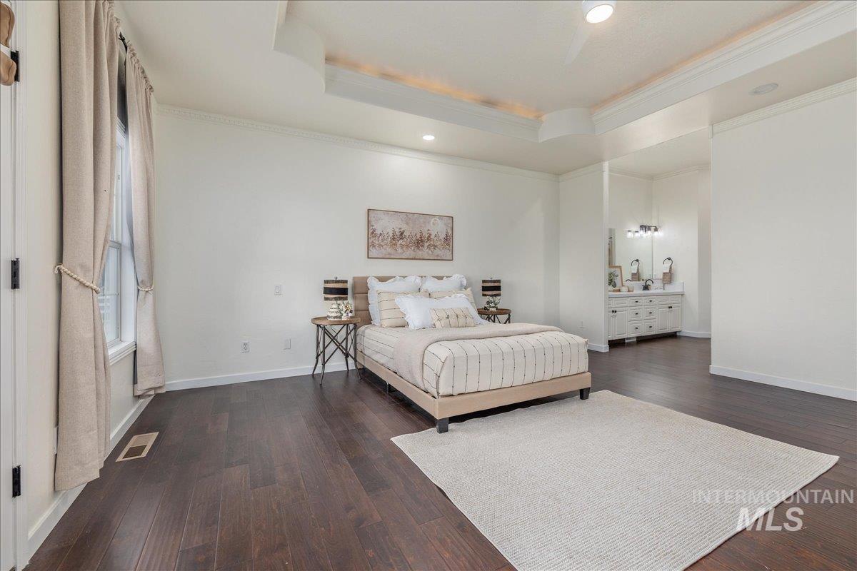 13228 Crescent Dr, Nampa, Idaho 83686, 5 Bedrooms, 3 Bathrooms, Residential For Sale, Price $1,000,000, 98966358