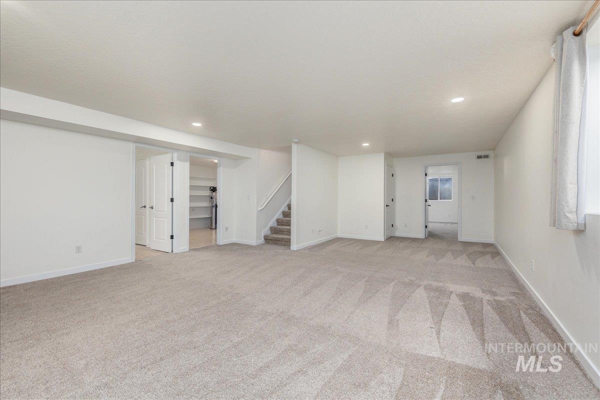 13228 Crescent Dr, Nampa, Idaho 83686, 5 Bedrooms, 3 Bathrooms, Residential For Sale, Price $1,000,000, 98966358