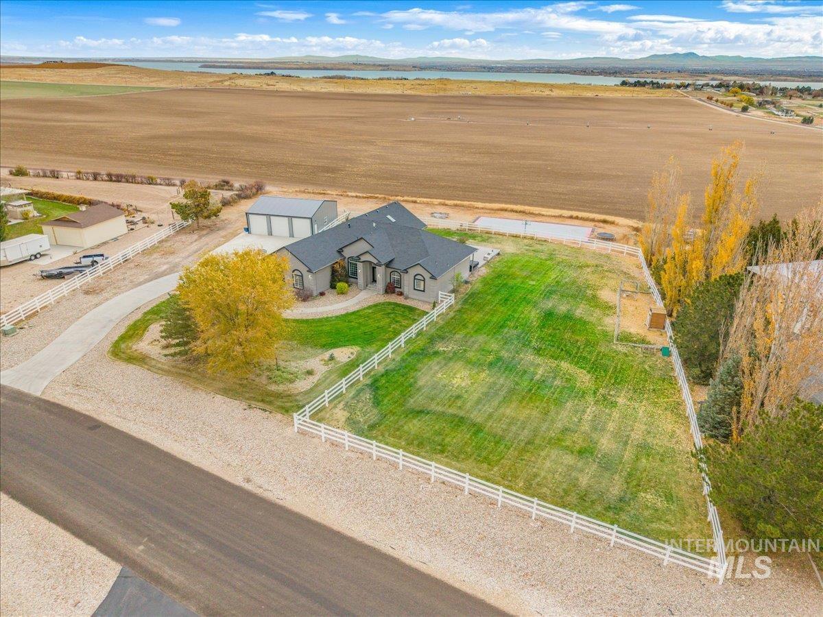 13228 Crescent Dr, Nampa, Idaho 83686, 5 Bedrooms, 3 Bathrooms, Residential For Sale, Price $1,000,000, 98966358