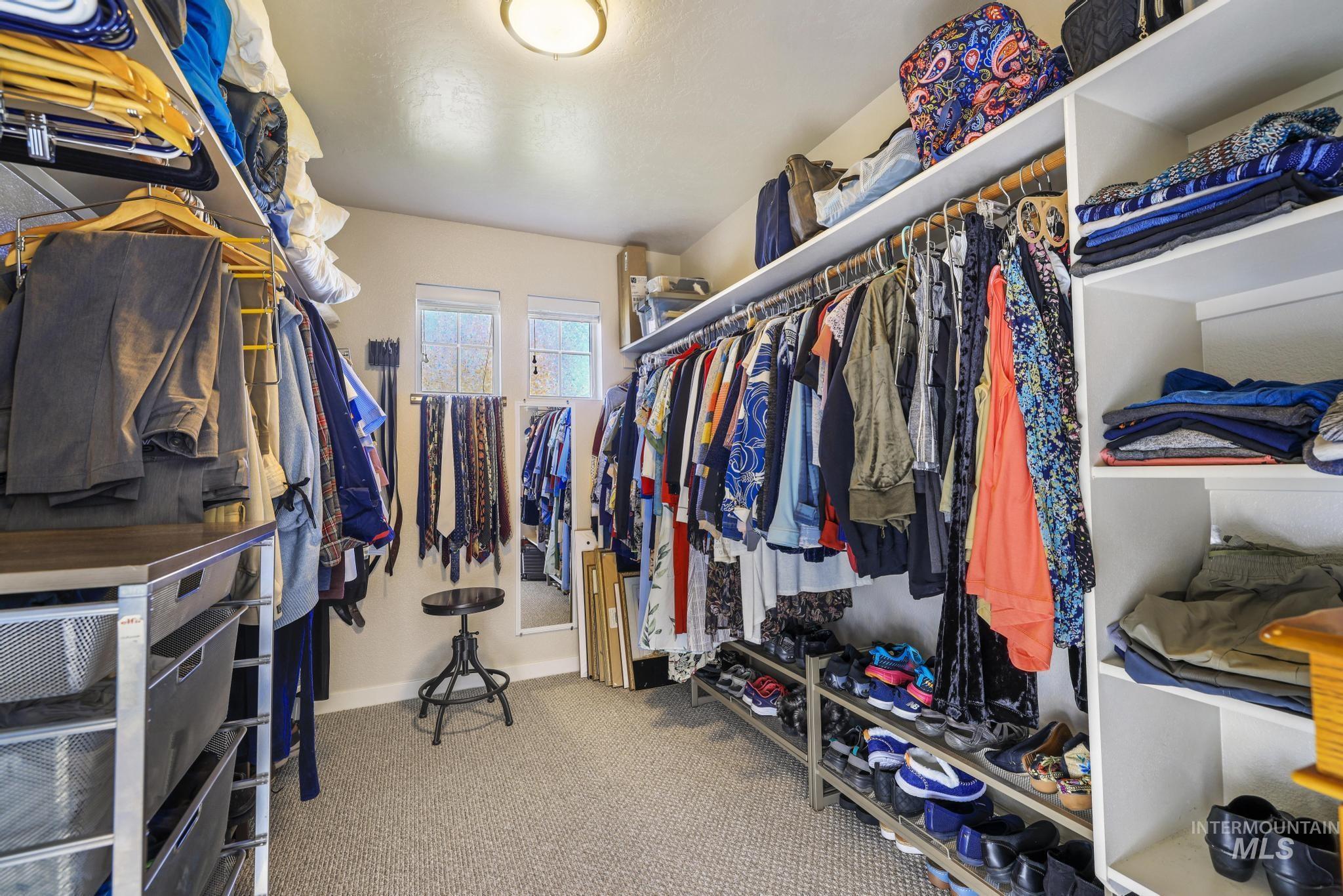 1999 Moose St., Twin Falls, Idaho 83301, 4 Bedrooms, 2 Bathrooms, Residential For Sale, Price $580,000, 98966359