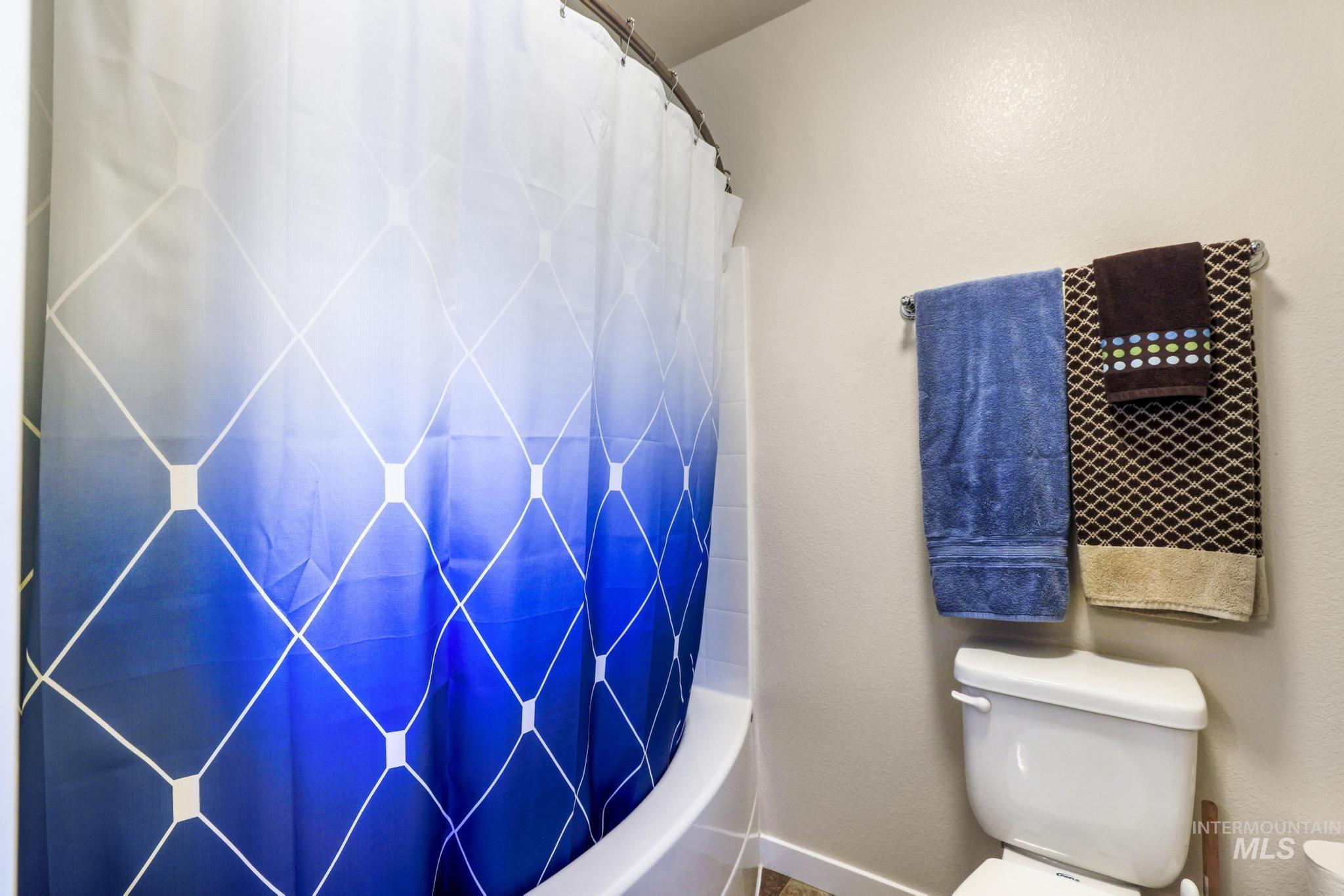 1999 Moose St., Twin Falls, Idaho 83301, 4 Bedrooms, 2 Bathrooms, Residential For Sale, Price $580,000, 98966359