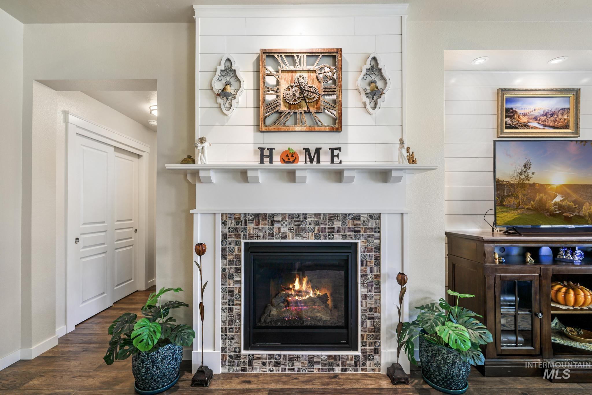 1999 Moose St., Twin Falls, Idaho 83301, 4 Bedrooms, 2 Bathrooms, Residential For Sale, Price $580,000, 98966359