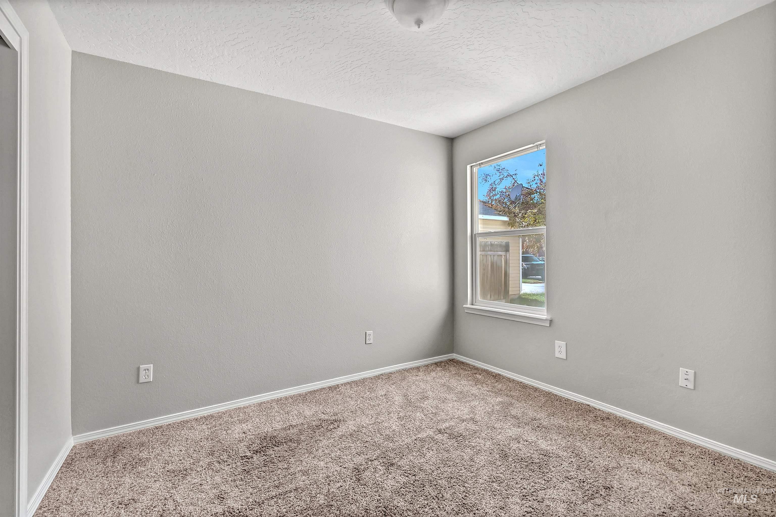 6986 S Dewberry Ave, Boise, Idaho 83709, 3 Bedrooms, 2 Bathrooms, Residential For Sale, Price $382,000, 98966362