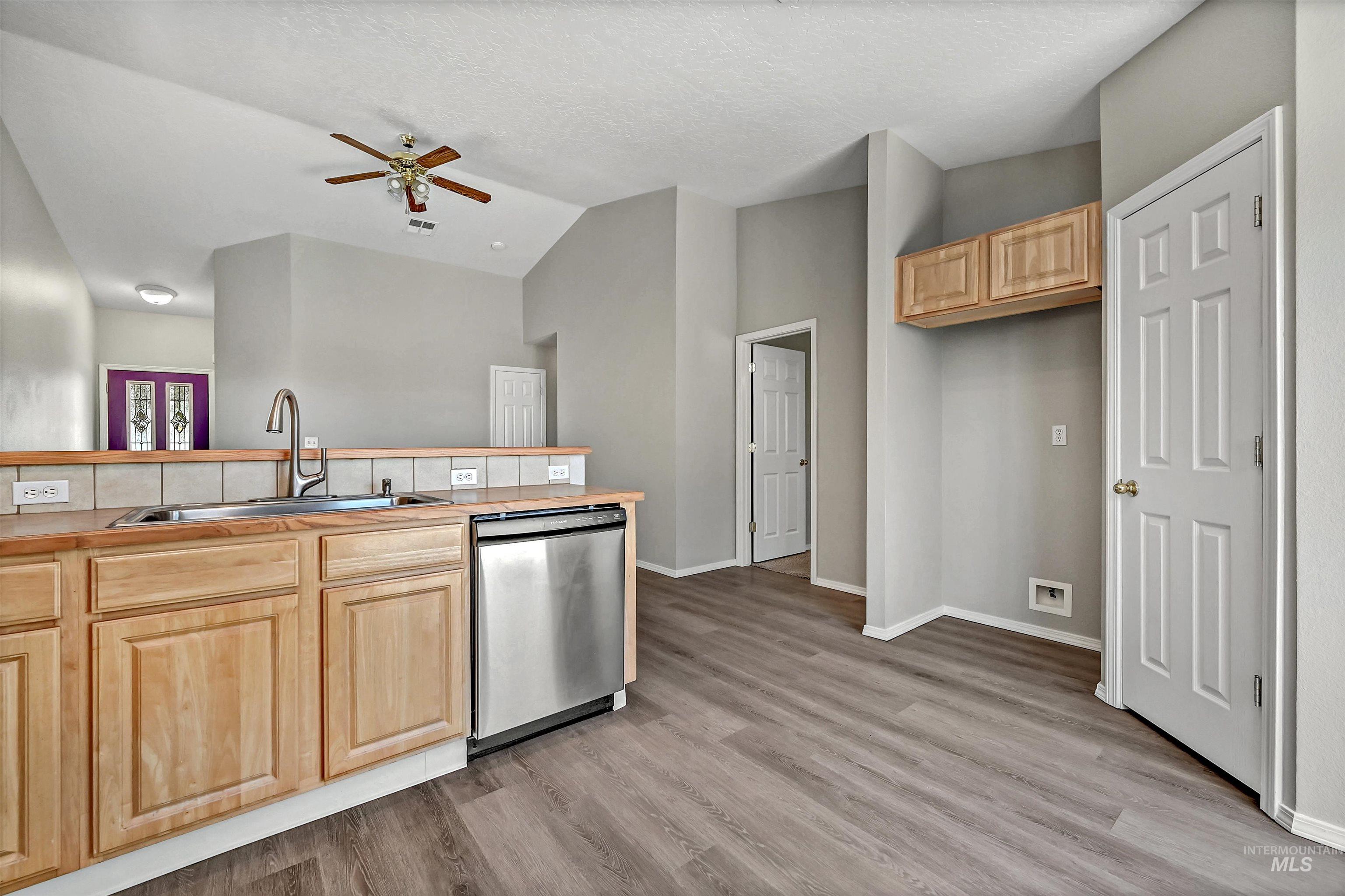 6986 S Dewberry Ave, Boise, Idaho 83709, 3 Bedrooms, 2 Bathrooms, Residential For Sale, Price $382,000, 98966362