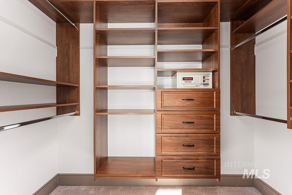 3005 W Crescent Rim Dr, Boise, Idaho 83706, 2 Bedrooms, 2 Bathrooms, Residential For Sale, Price $685,000, 98966367