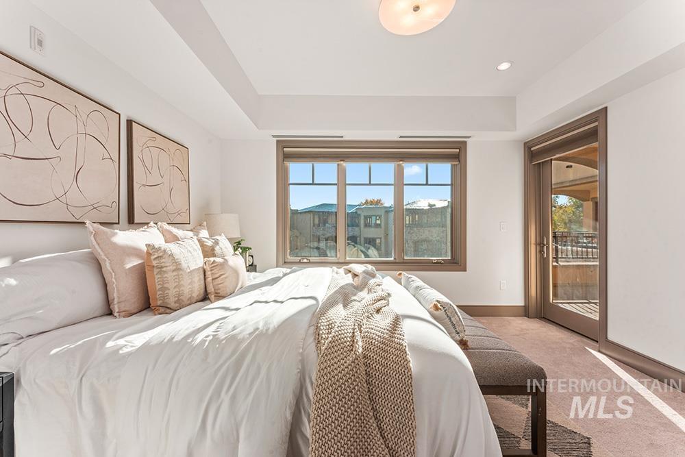 3005 W Crescent Rim Dr, Boise, Idaho 83706, 2 Bedrooms, 2 Bathrooms, Residential For Sale, Price $685,000, 98966367