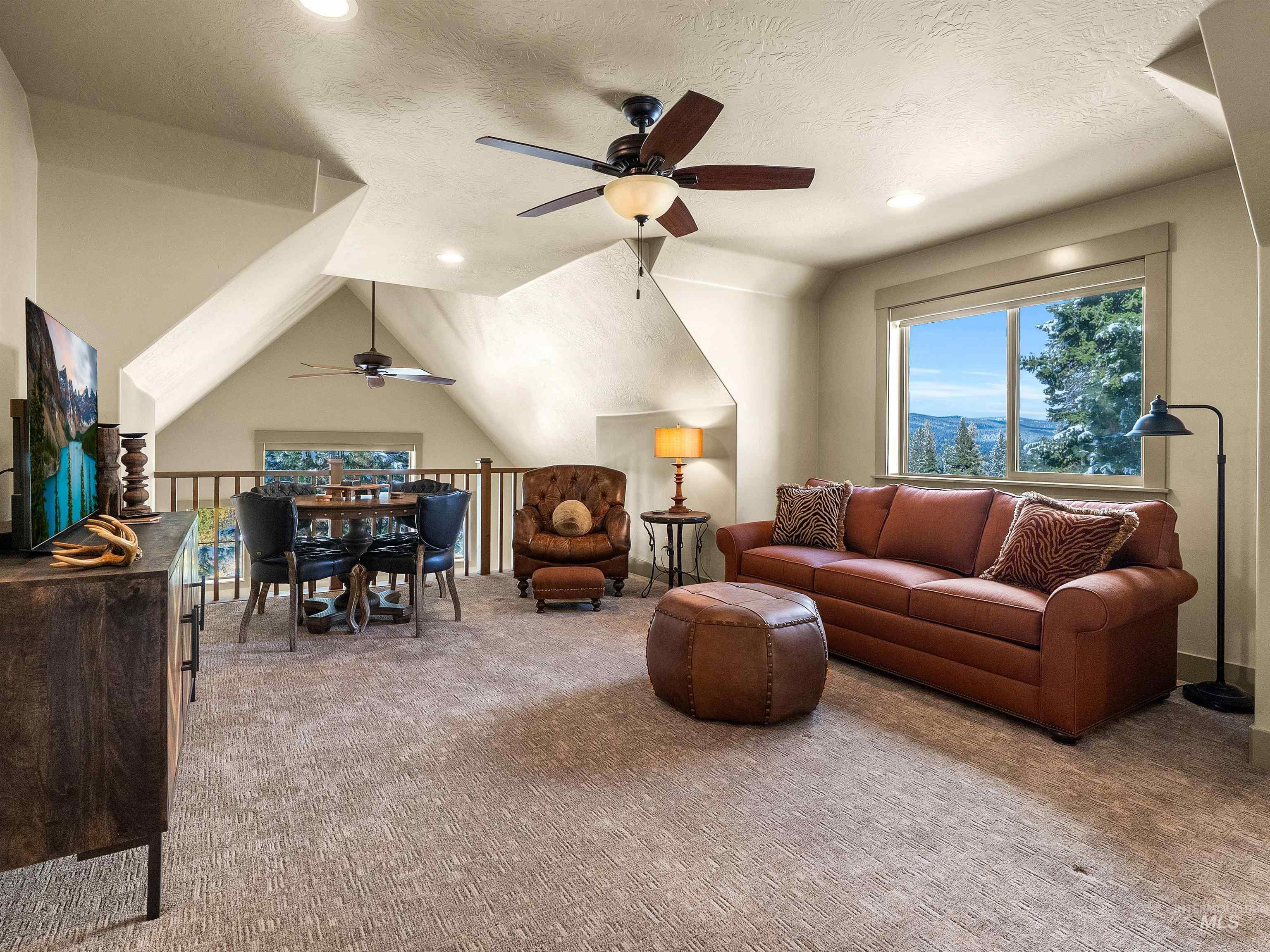 1095 Aspen Ridge Lane, McCall, Idaho 83638, 2 Bedrooms, 2 Bathrooms, Residential For Sale, Price $899,900, 98966370