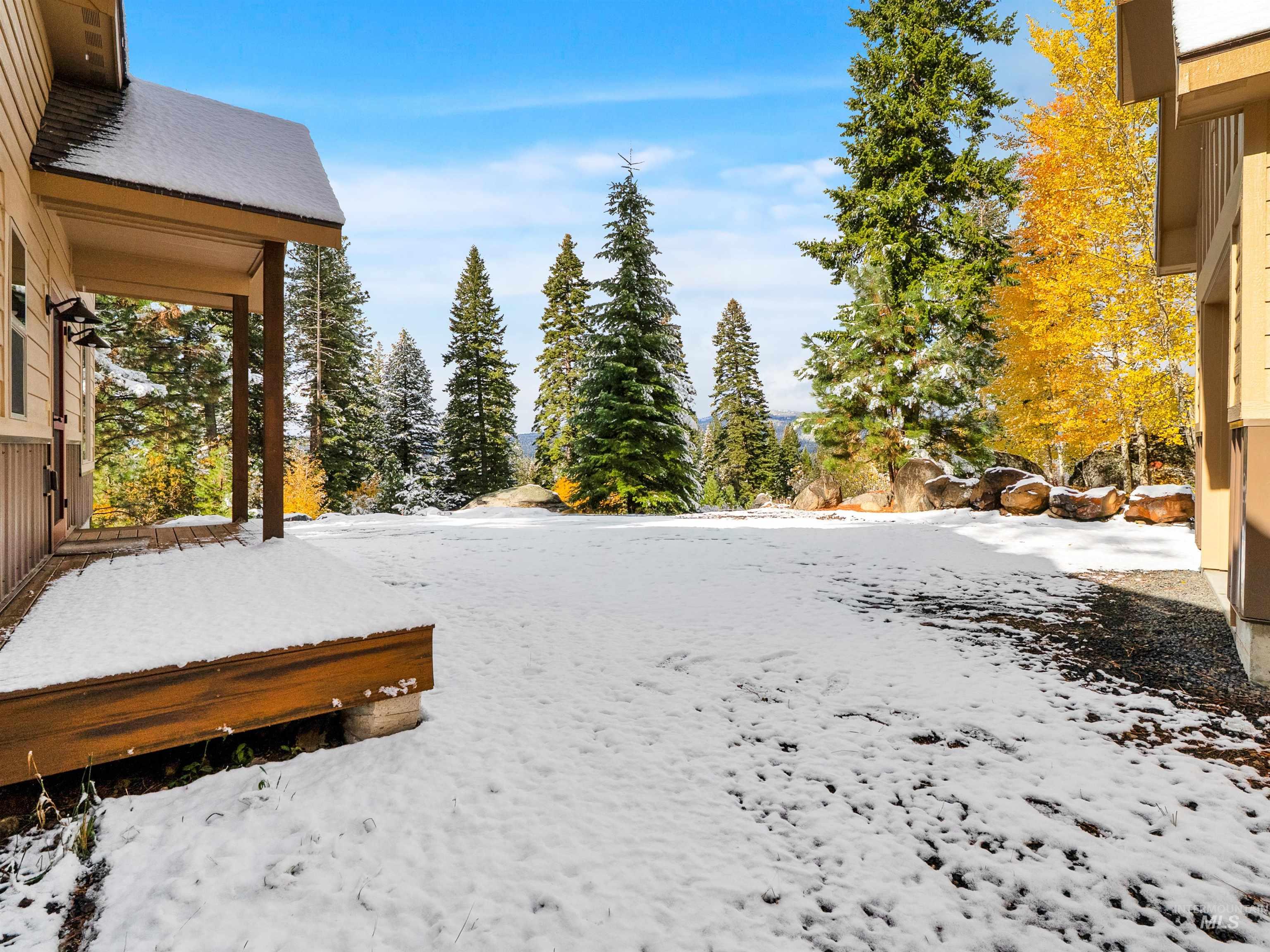 1095 Aspen Ridge Lane, McCall, Idaho 83638, 2 Bedrooms, 2 Bathrooms, Residential For Sale, Price $899,900, 98966370