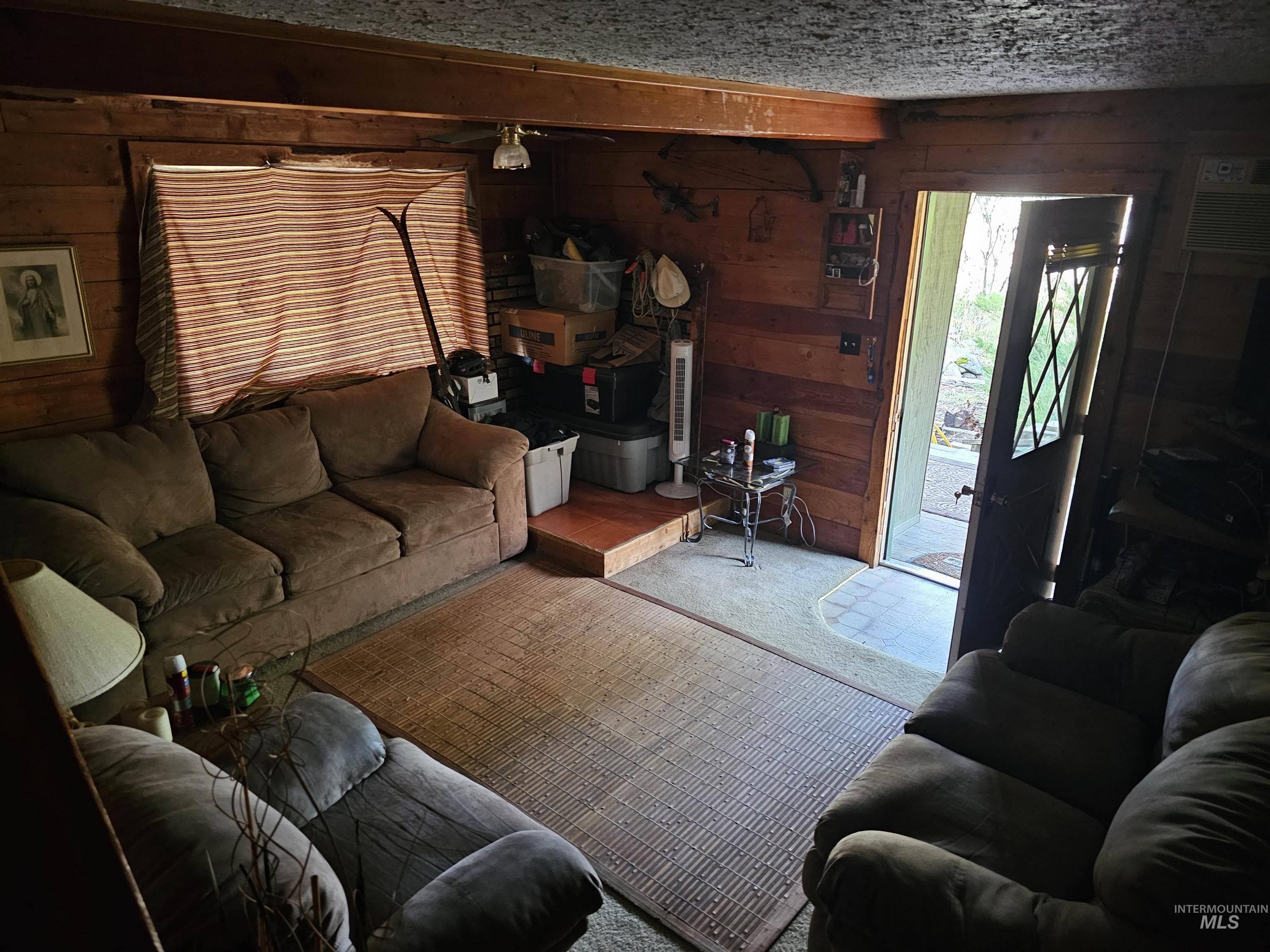 20 Riverview Drive, Garden Valley, Idaho 83622, 2 Bedrooms, 1 Bathroom, Residential For Sale, Price $399,000, 98966373