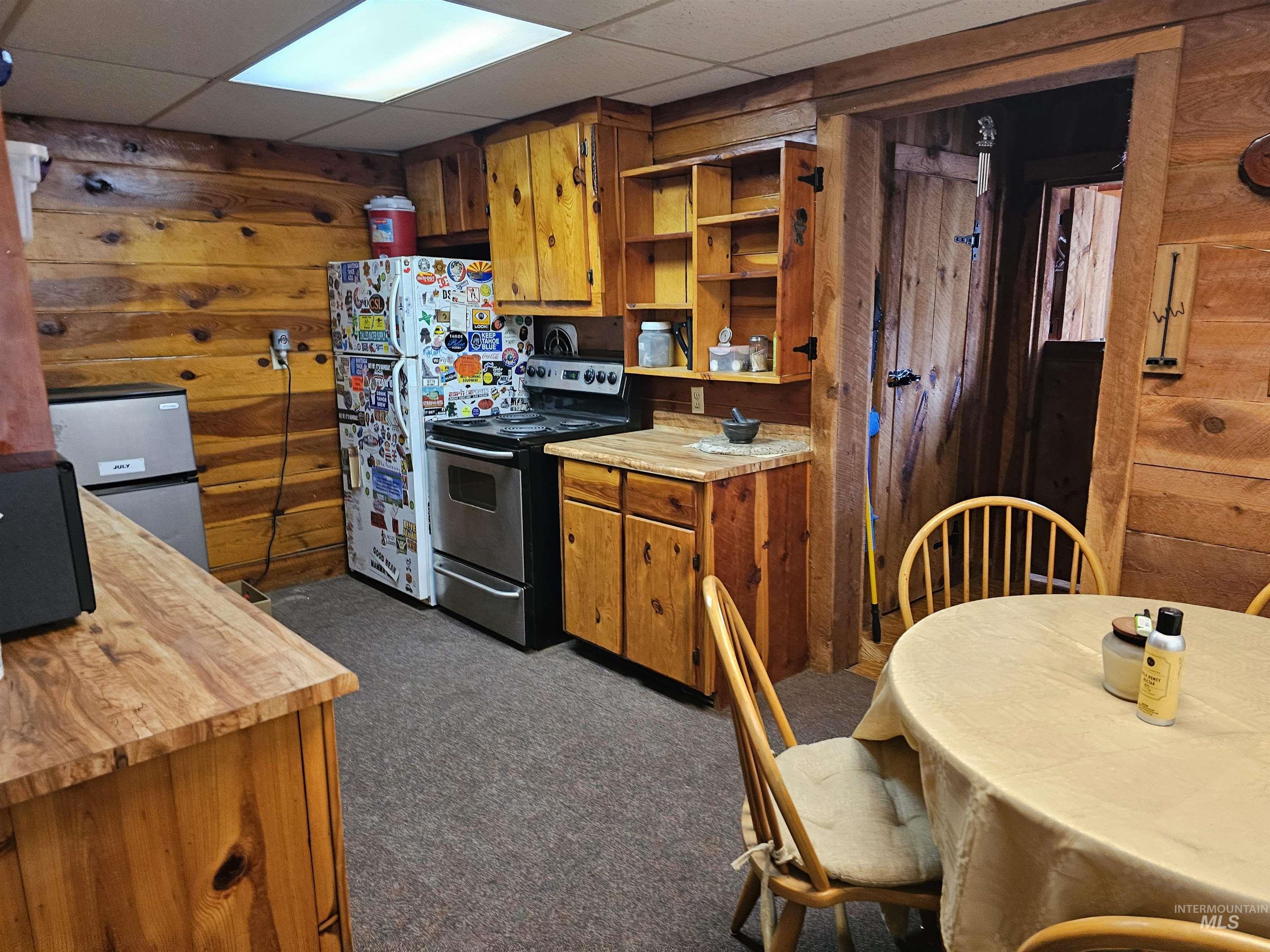 20 Riverview Drive, Garden Valley, Idaho 83622, 2 Bedrooms, 1 Bathroom, Residential For Sale, Price $399,000, 98966373