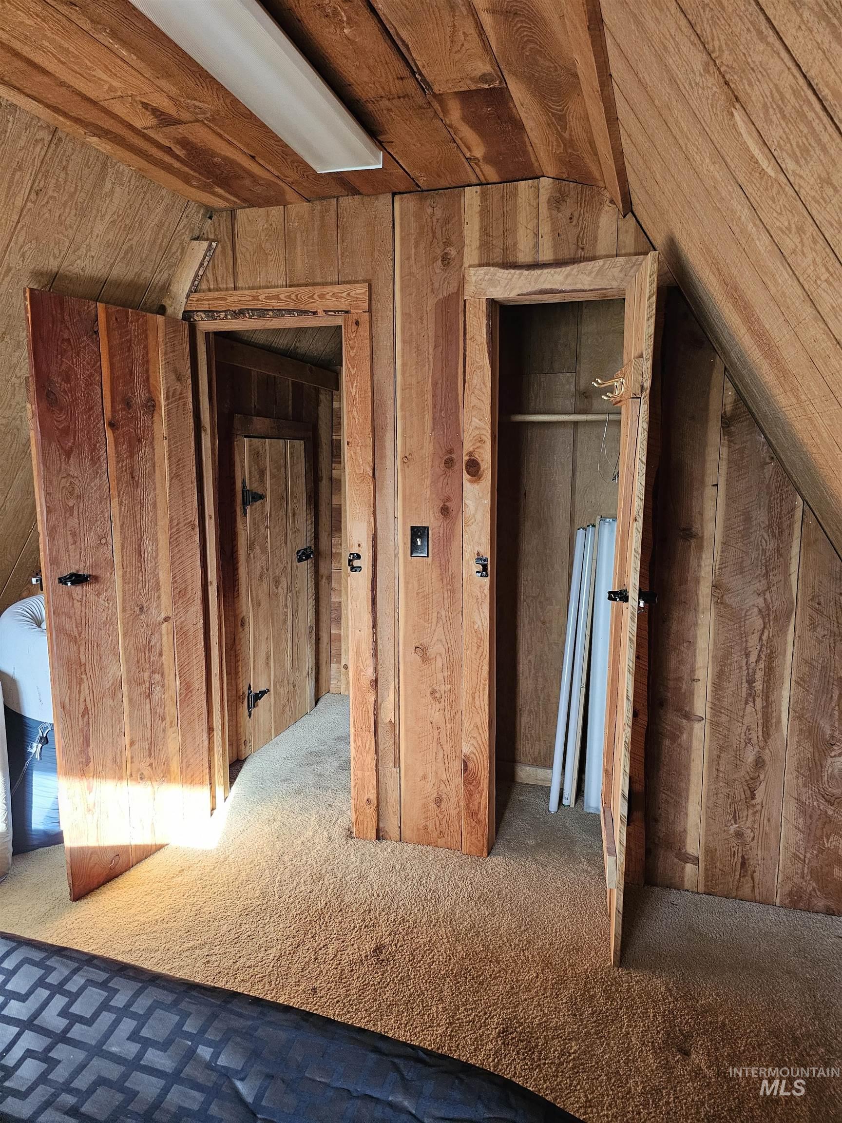 20 Riverview Drive, Garden Valley, Idaho 83622, 2 Bedrooms, 1 Bathroom, Residential For Sale, Price $399,000, 98966373