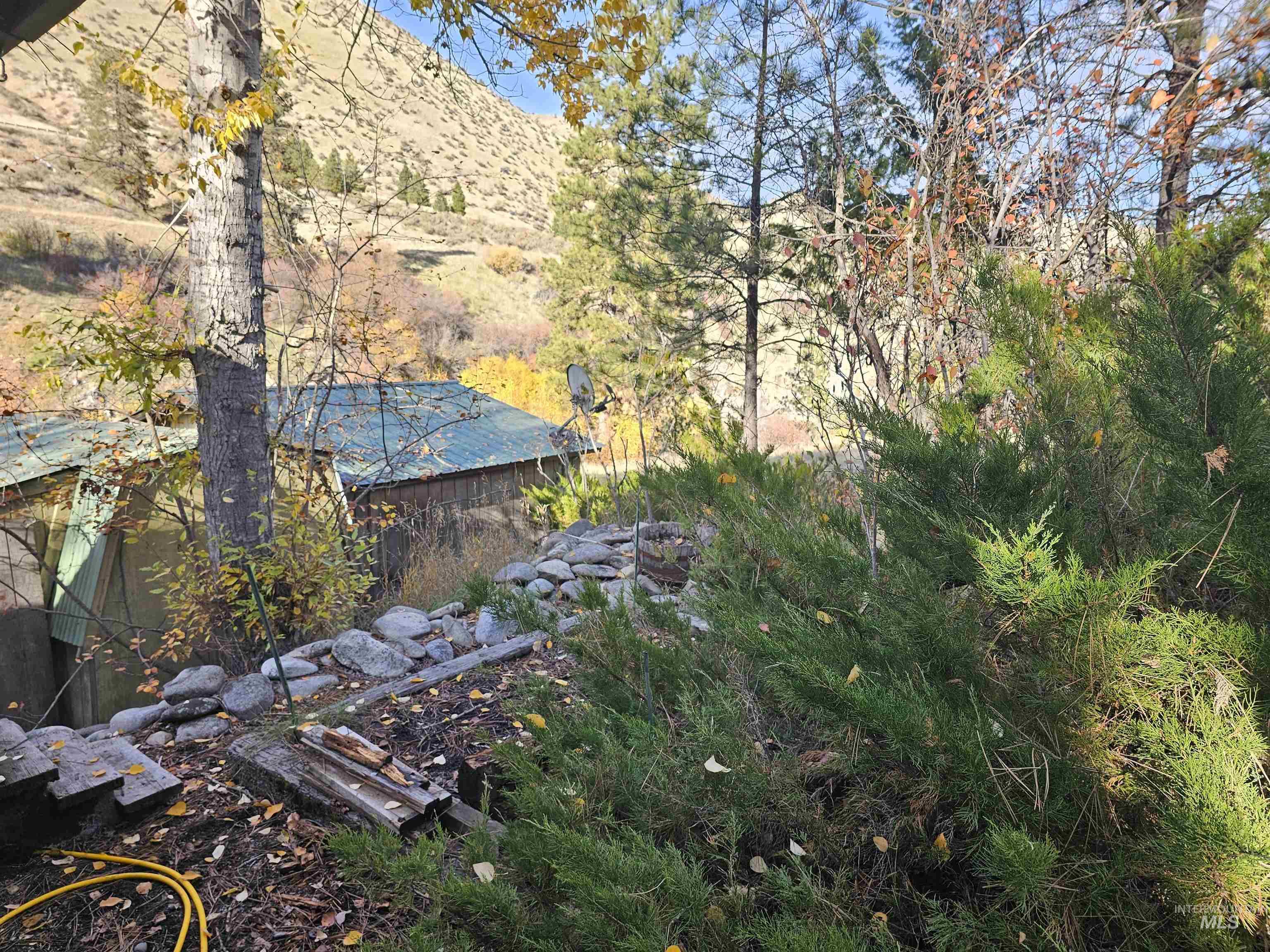 20 Riverview Drive, Garden Valley, Idaho 83622, 2 Bedrooms, 1 Bathroom, Residential For Sale, Price $399,000, 98966373