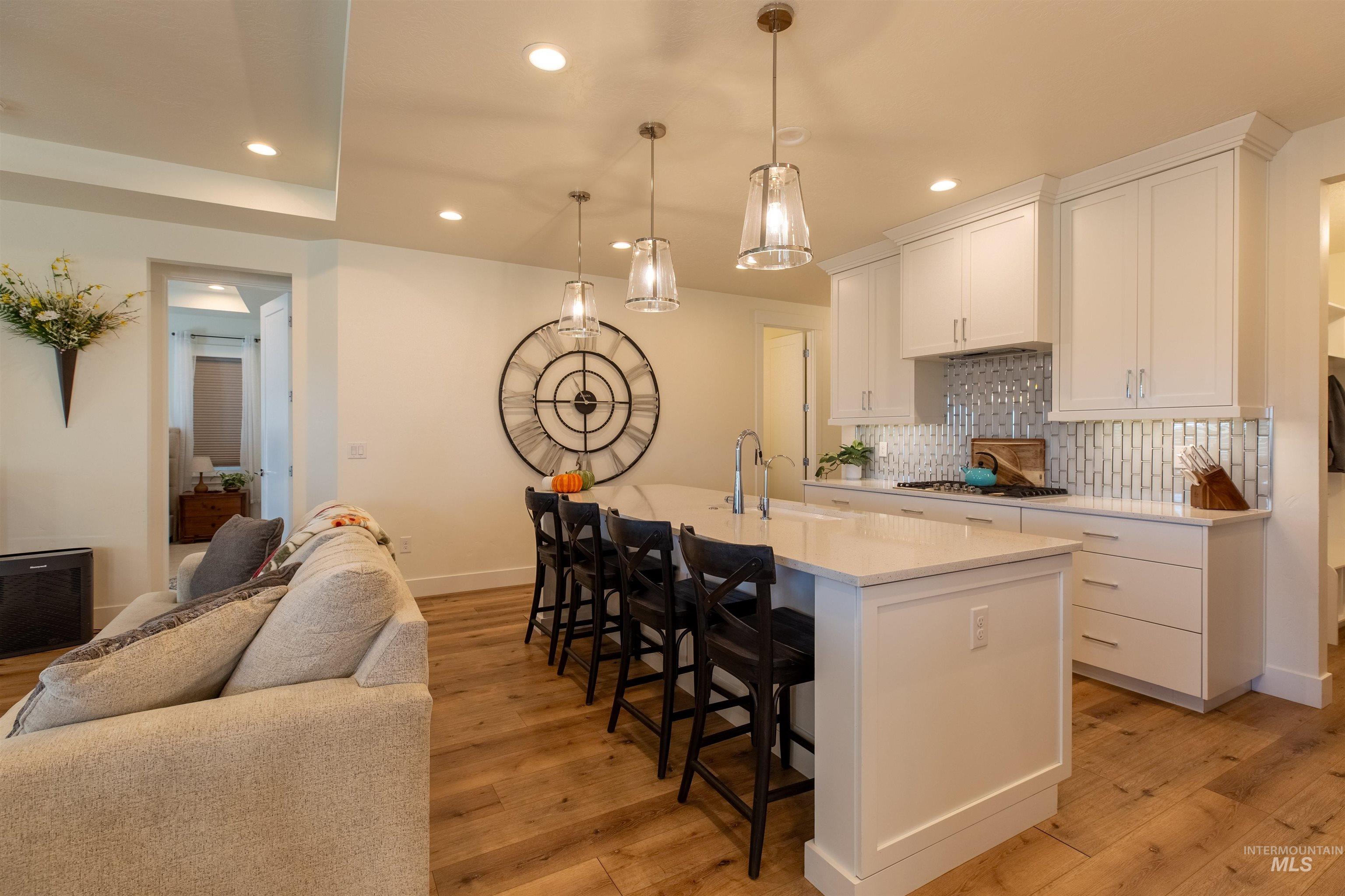 5826 S Cubola Way, Meridian, Idaho 83642, 3 Bedrooms, 2.5 Bathrooms, Residential For Sale, Price $799,900, 98966375