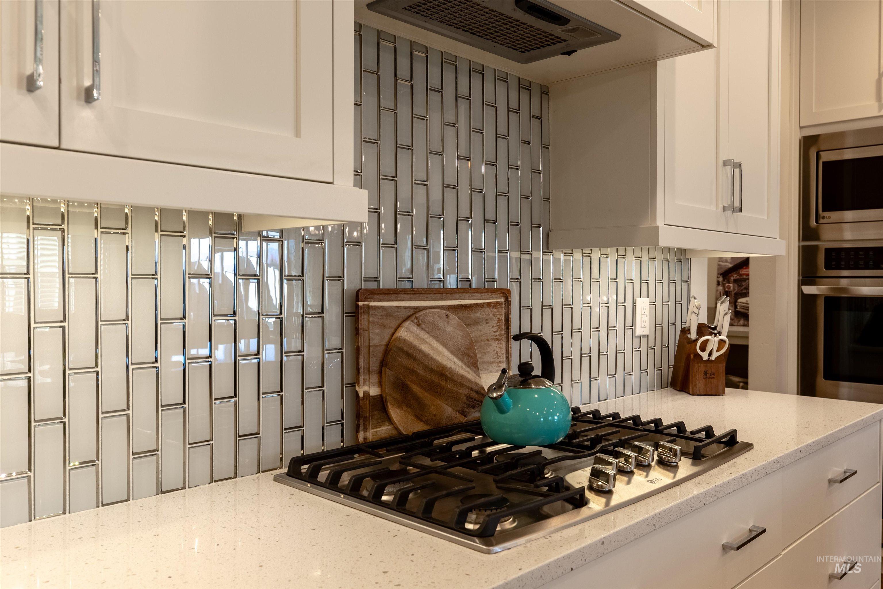 5826 S Cubola Way, Meridian, Idaho 83642, 3 Bedrooms, 2.5 Bathrooms, Residential For Sale, Price $799,900, 98966375