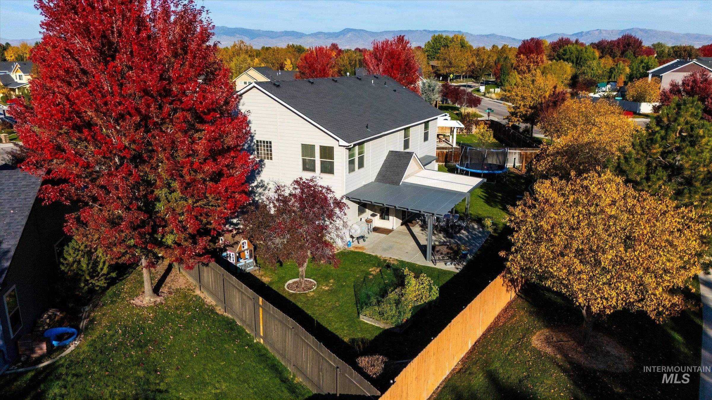 Bird's eye view of a mountainous background