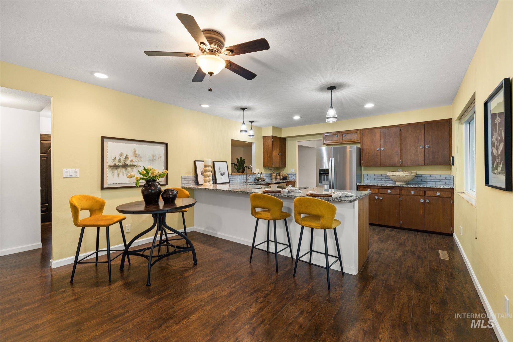 222 Dawn St, Eagle, Idaho 83616-4832, 3 Bedrooms, 2 Bathrooms, Residential For Sale, Price $600,000, 98966383