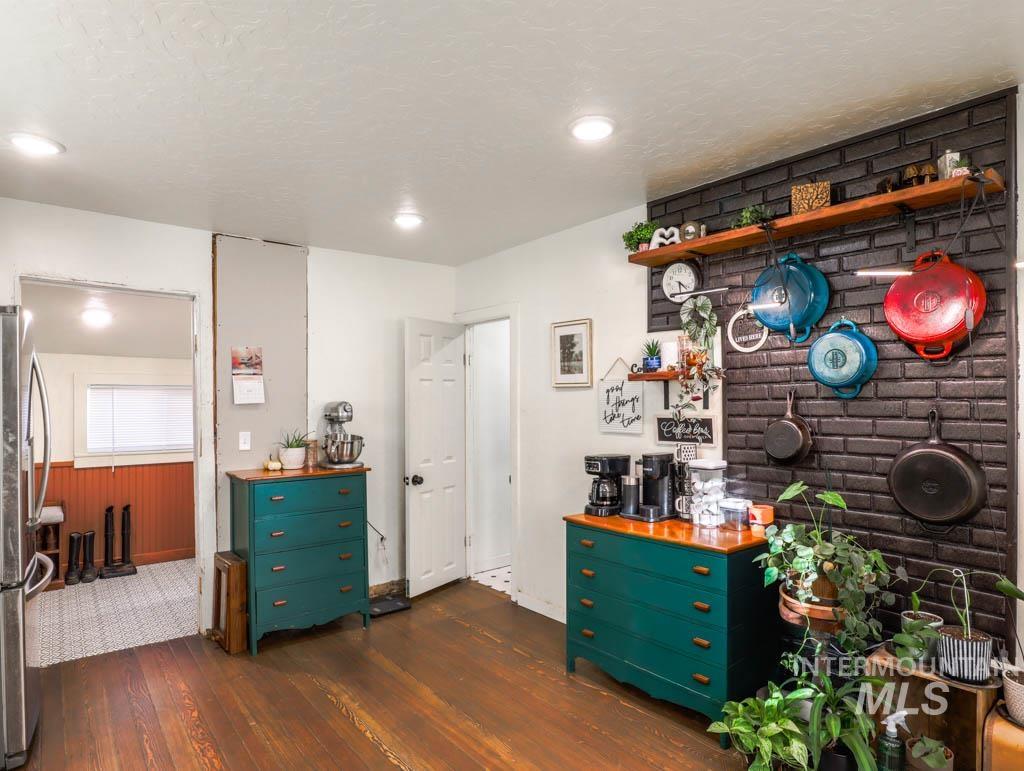 355 NW 5th Ave., Ontario, Oregon 97914-0000, 1 Bedroom, 1 Bathroom, Residential For Sale, Price $145,000, 98966386