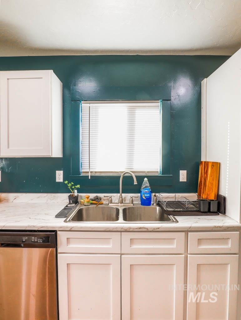 355 NW 5th Ave., Ontario, Oregon 97914-0000, 1 Bedroom, 1 Bathroom, Residential For Sale, Price $145,000, 98966386