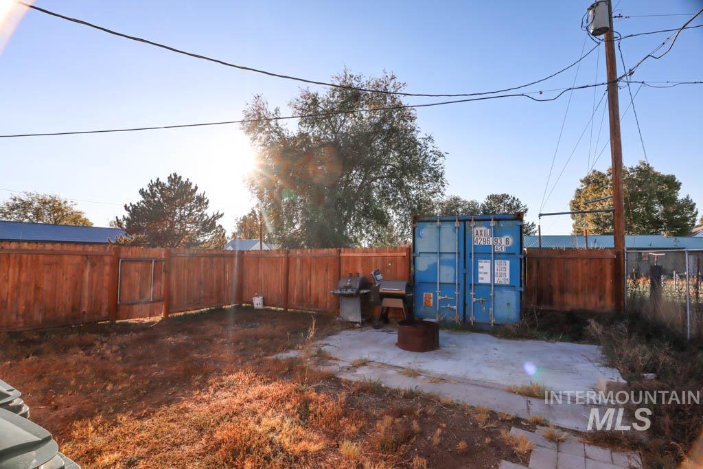 355 NW 5th Ave., Ontario, Oregon 97914-0000, 1 Bedroom, 1 Bathroom, Residential For Sale, Price $145,000, 98966386