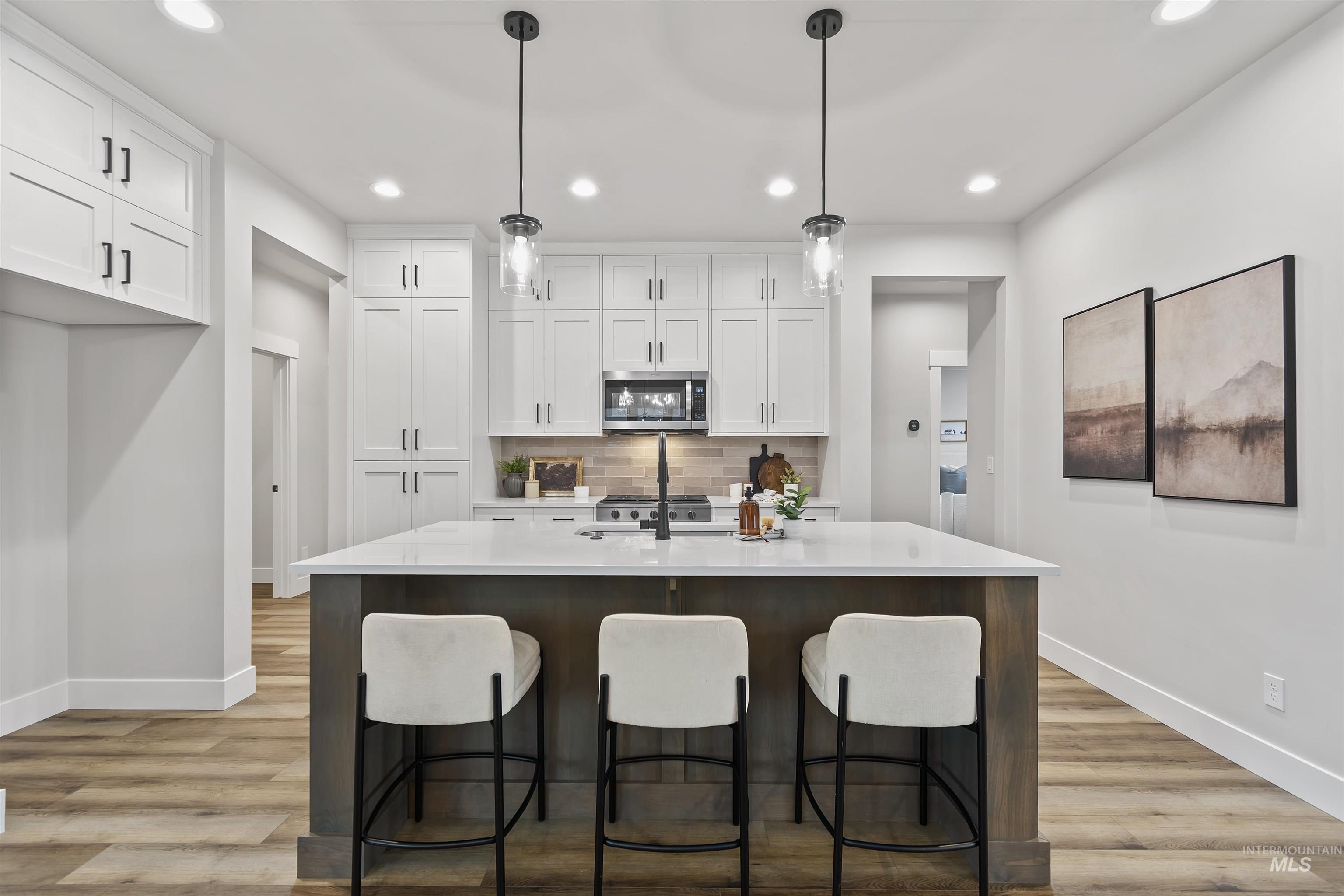 11260 W Tara Iti Ln., Kuna, Idaho 83646, 3 Bedrooms, 2 Bathrooms, Residential For Sale, Price $449,880, 98966387