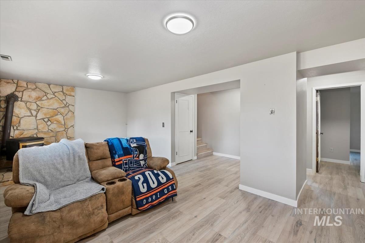 1905 Taurus Dr, Nampa, Idaho 83651-1656, 4 Bedrooms, 2 Bathrooms, Residential For Sale, Price $385,000, 98966388