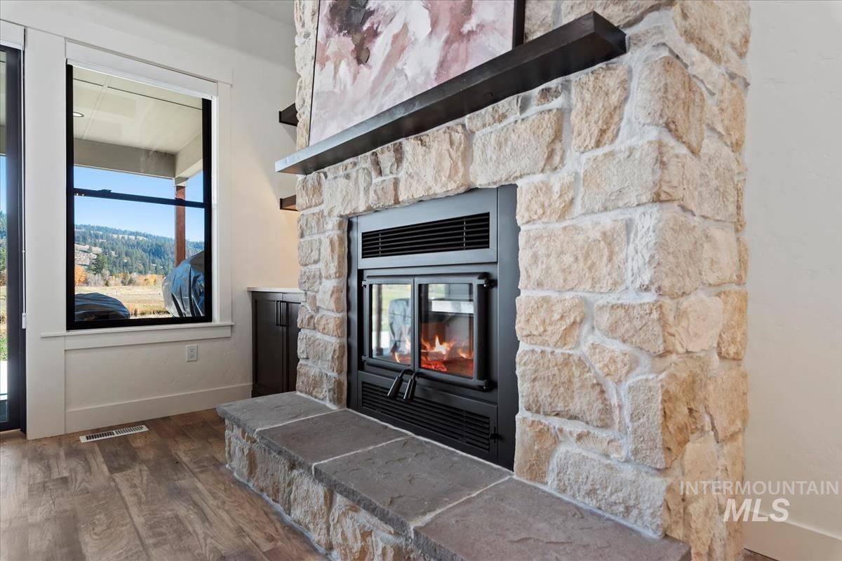 42 Singing Spring Way, Garden Valley, Idaho 83622, 4 Bedrooms, 3 Bathrooms, Residential For Sale, Price $1,048,000, 98966392