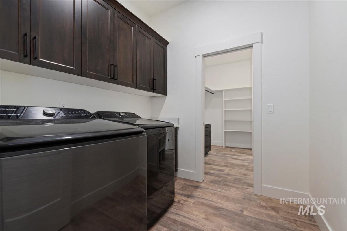 42 Singing Spring Way, Garden Valley, Idaho 83622, 4 Bedrooms, 3 Bathrooms, Residential For Sale, Price $1,048,000, 98966392