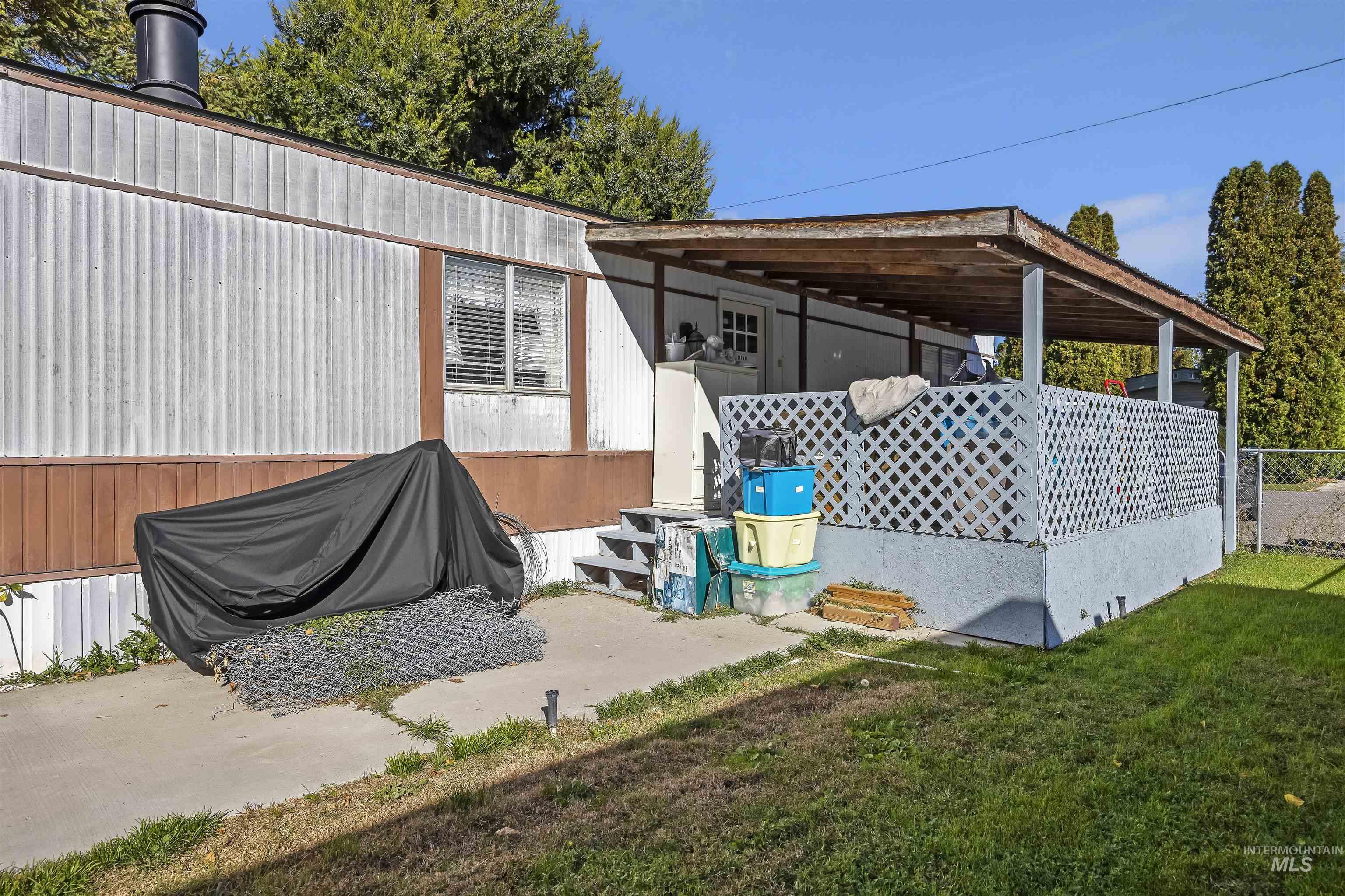 842 W Midway A Street #8, Filer, Idaho 83328, 3 Bedrooms, 2 Bathrooms, Residential For Sale, Price $80,000, 98966394