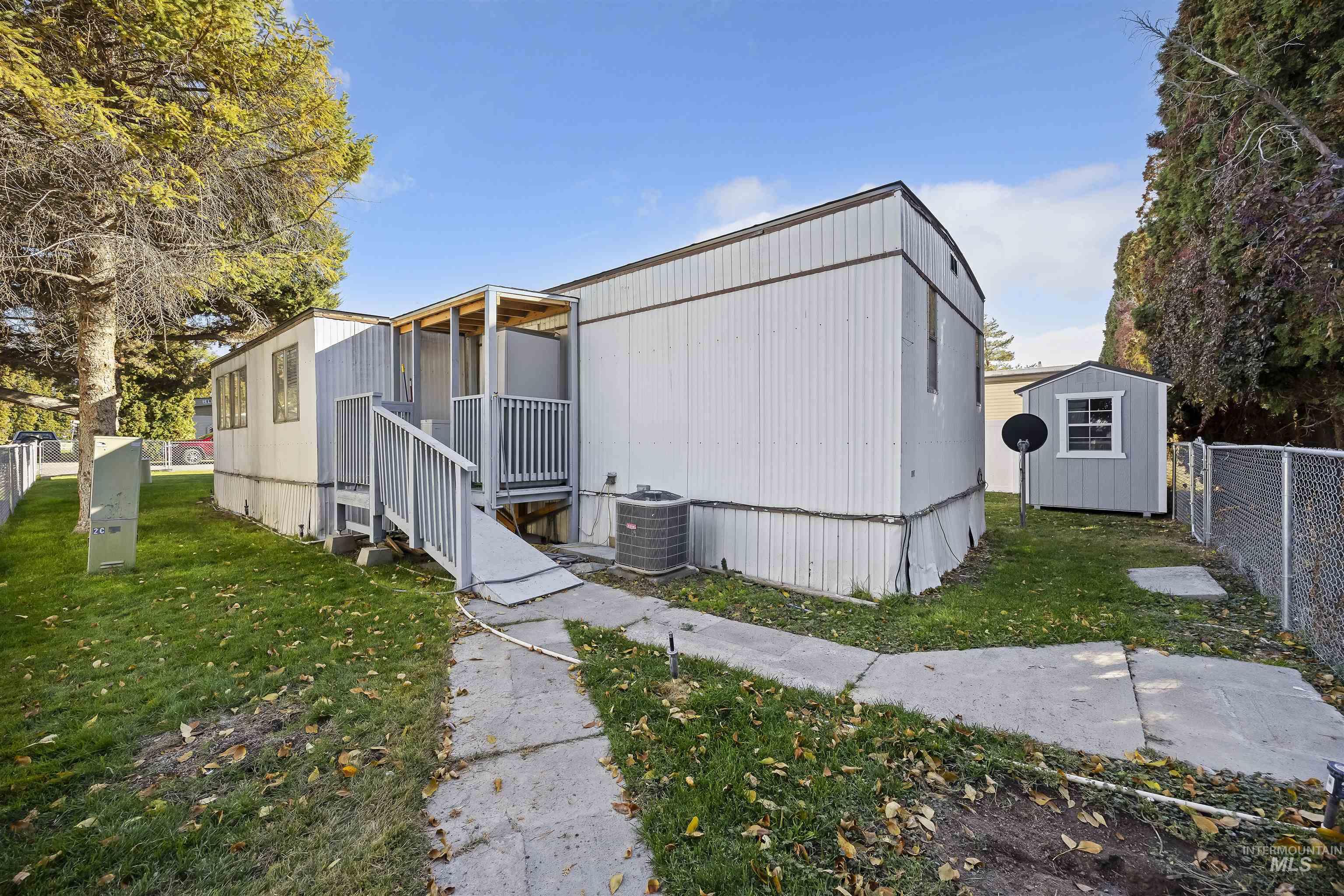 842 W Midway A Street #8, Filer, Idaho 83328, 3 Bedrooms, 2 Bathrooms, Residential For Sale, Price $80,000, 98966394