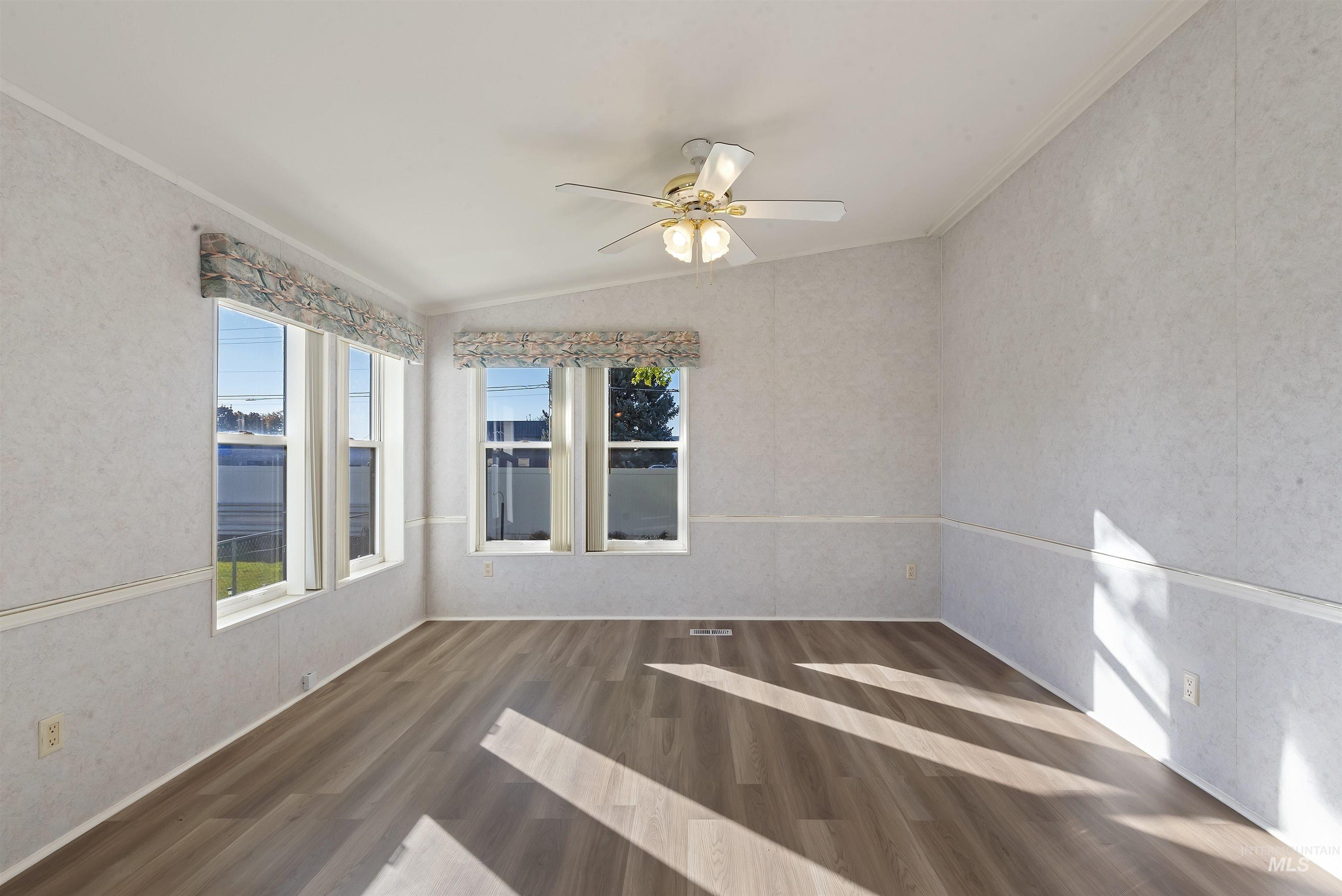 315 Driftwood Rd, Boise, Idaho 83713-8010, 2 Bedrooms, 2 Bathrooms, Residential For Sale, Price $115,000, 98966395