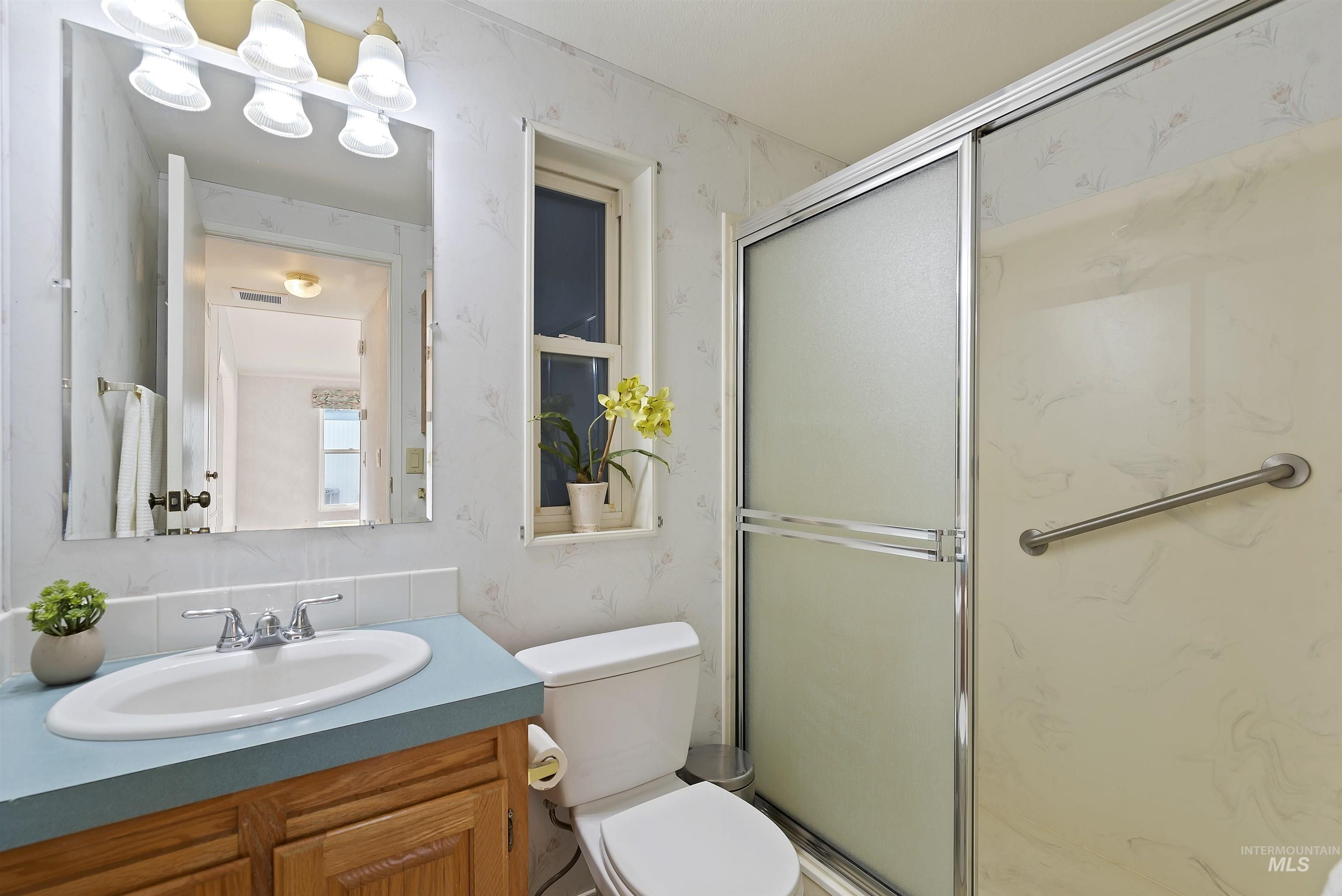 315 Driftwood Rd, Boise, Idaho 83713-8010, 2 Bedrooms, 2 Bathrooms, Residential For Sale, Price $115,000, 98966395