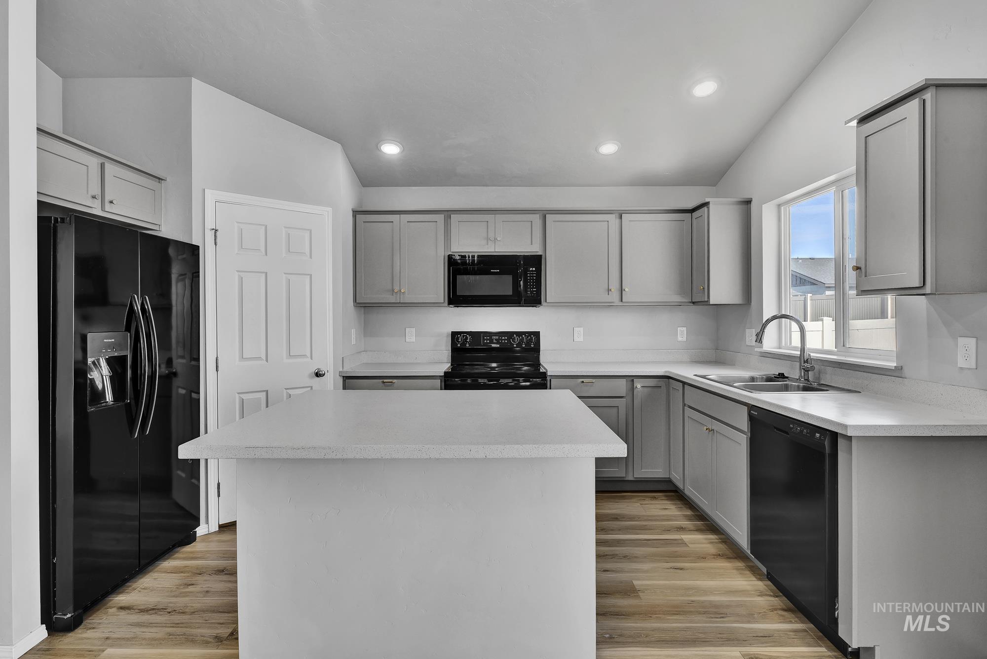 19432 Susquehanna Way, Caldwell, Idaho 83605, 4 Bedrooms, 2 Bathrooms, Residential For Sale, Price $416,900, 98966397