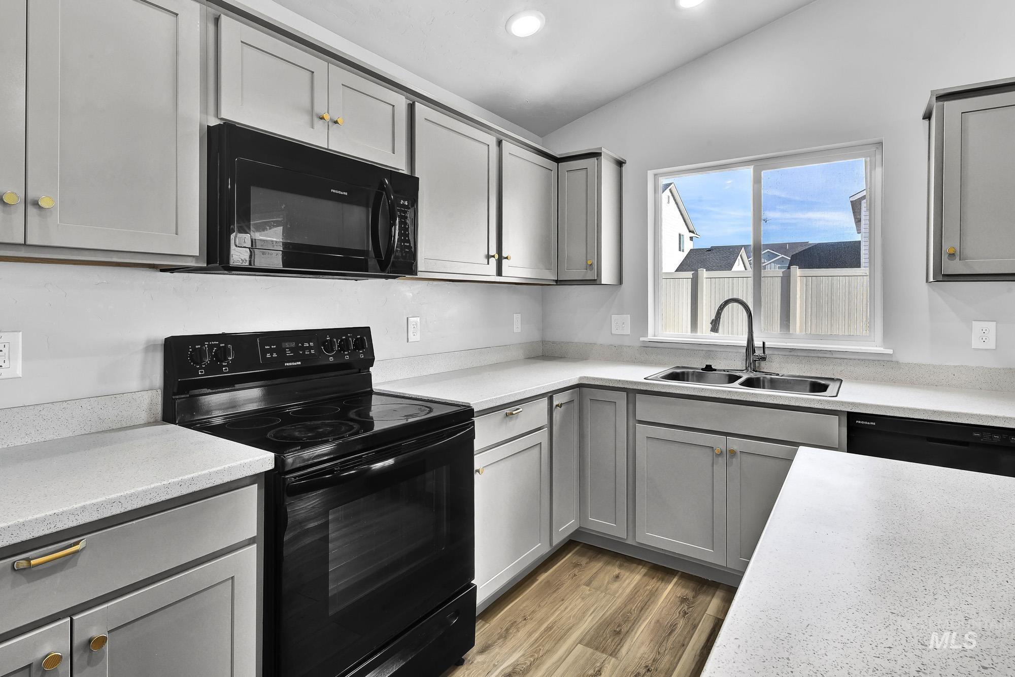 19432 Susquehanna Way, Caldwell, Idaho 83605, 4 Bedrooms, 2 Bathrooms, Residential For Sale, Price $416,900, 98966397