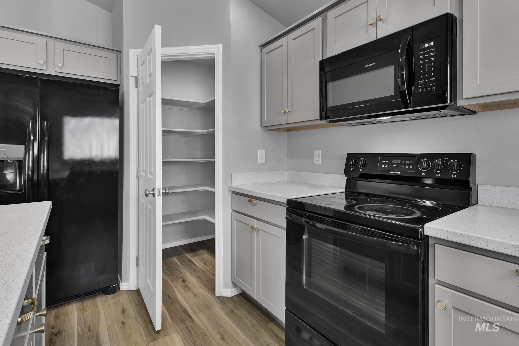 19432 Susquehanna Way, Caldwell, Idaho 83605, 4 Bedrooms, 2 Bathrooms, Residential For Sale, Price $416,900, 98966397