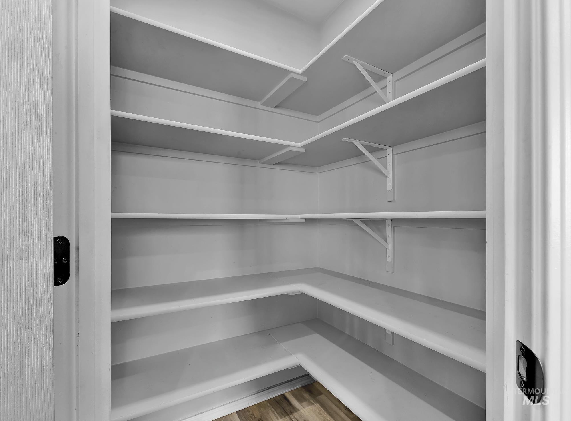 19432 Susquehanna Way, Caldwell, Idaho 83605, 4 Bedrooms, 2 Bathrooms, Residential For Sale, Price $416,900, 98966397