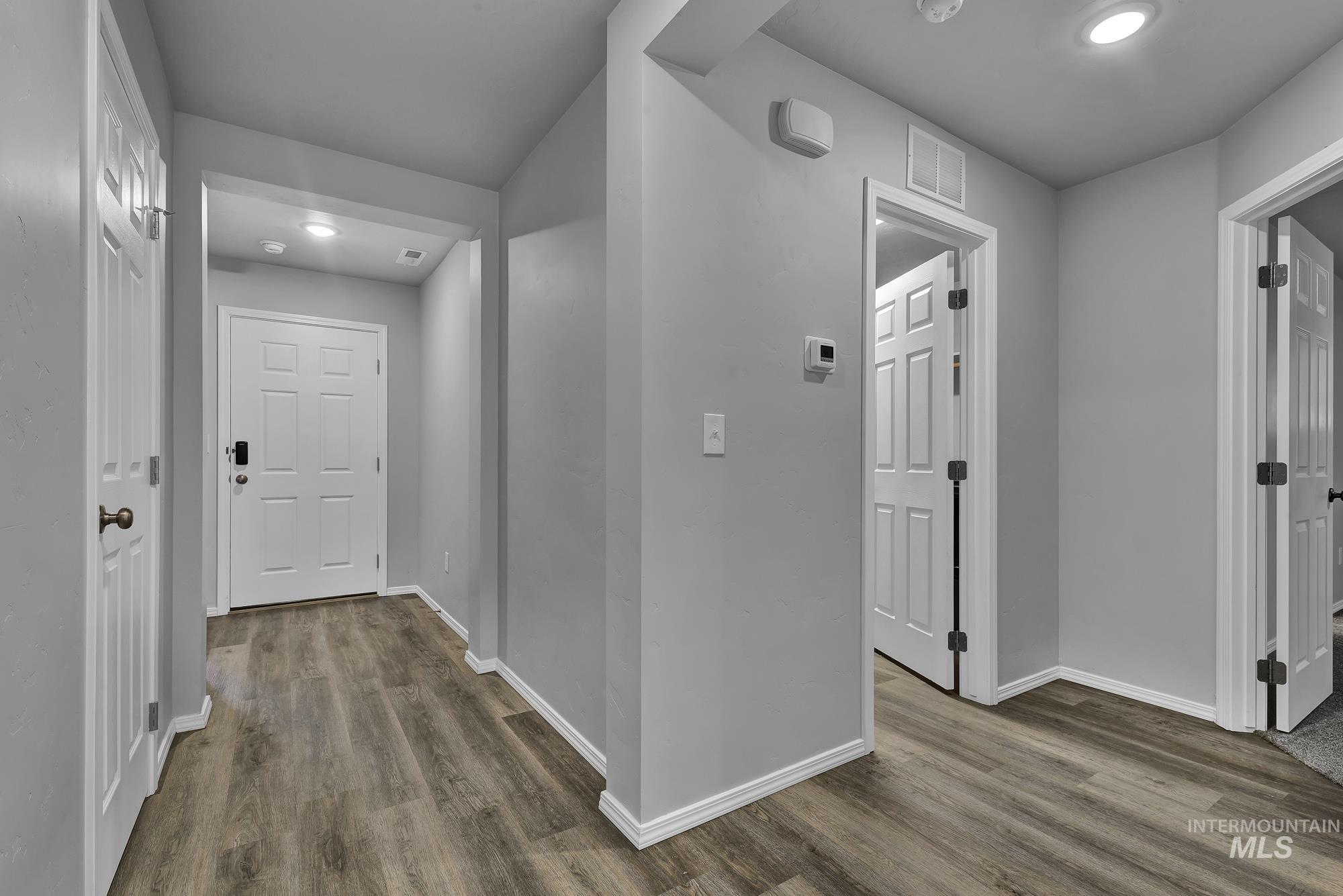 19432 Susquehanna Way, Caldwell, Idaho 83605, 4 Bedrooms, 2 Bathrooms, Residential For Sale, Price $416,900, 98966397