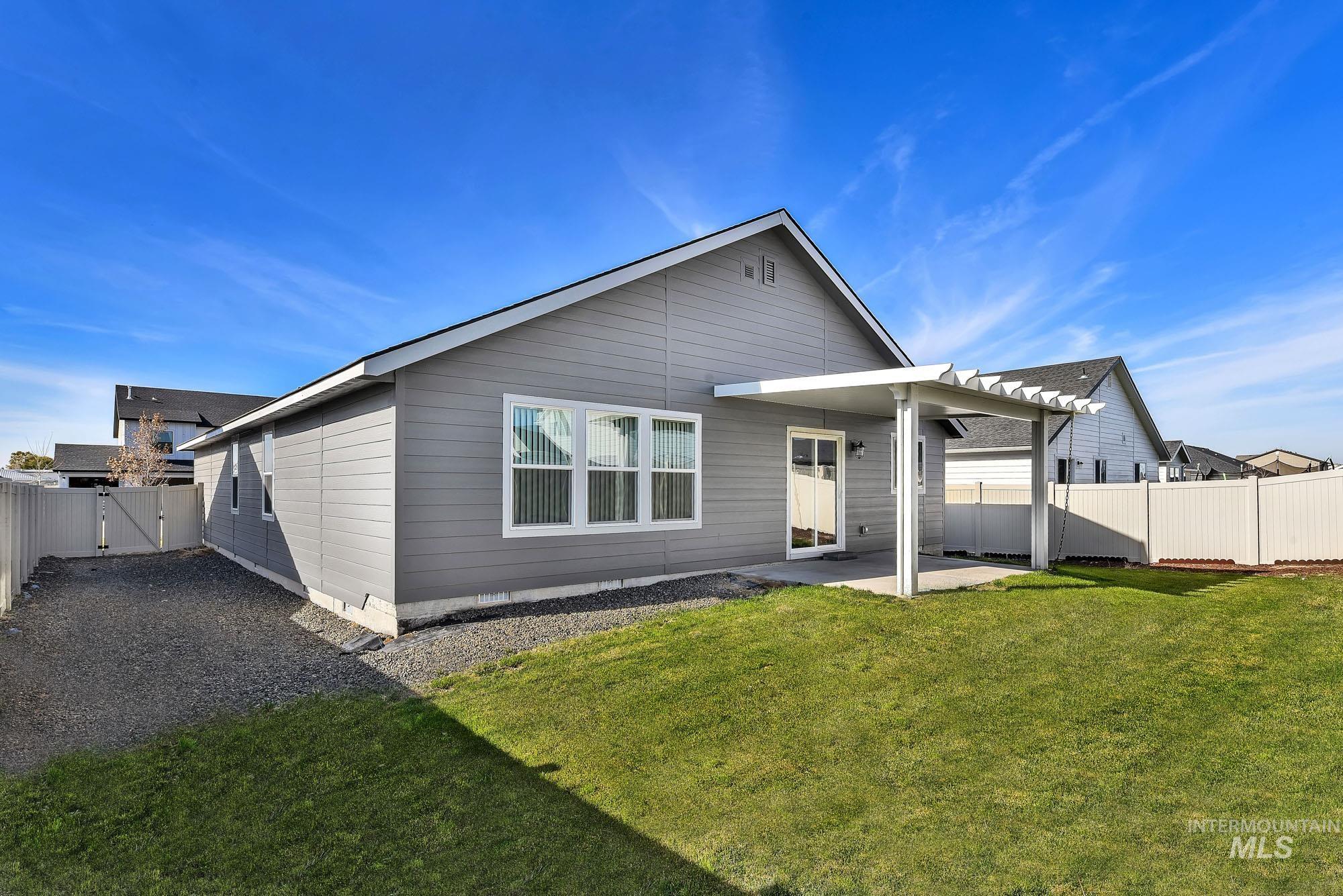 19432 Susquehanna Way, Caldwell, Idaho 83605, 4 Bedrooms, 2 Bathrooms, Residential For Sale, Price $416,900, 98966397