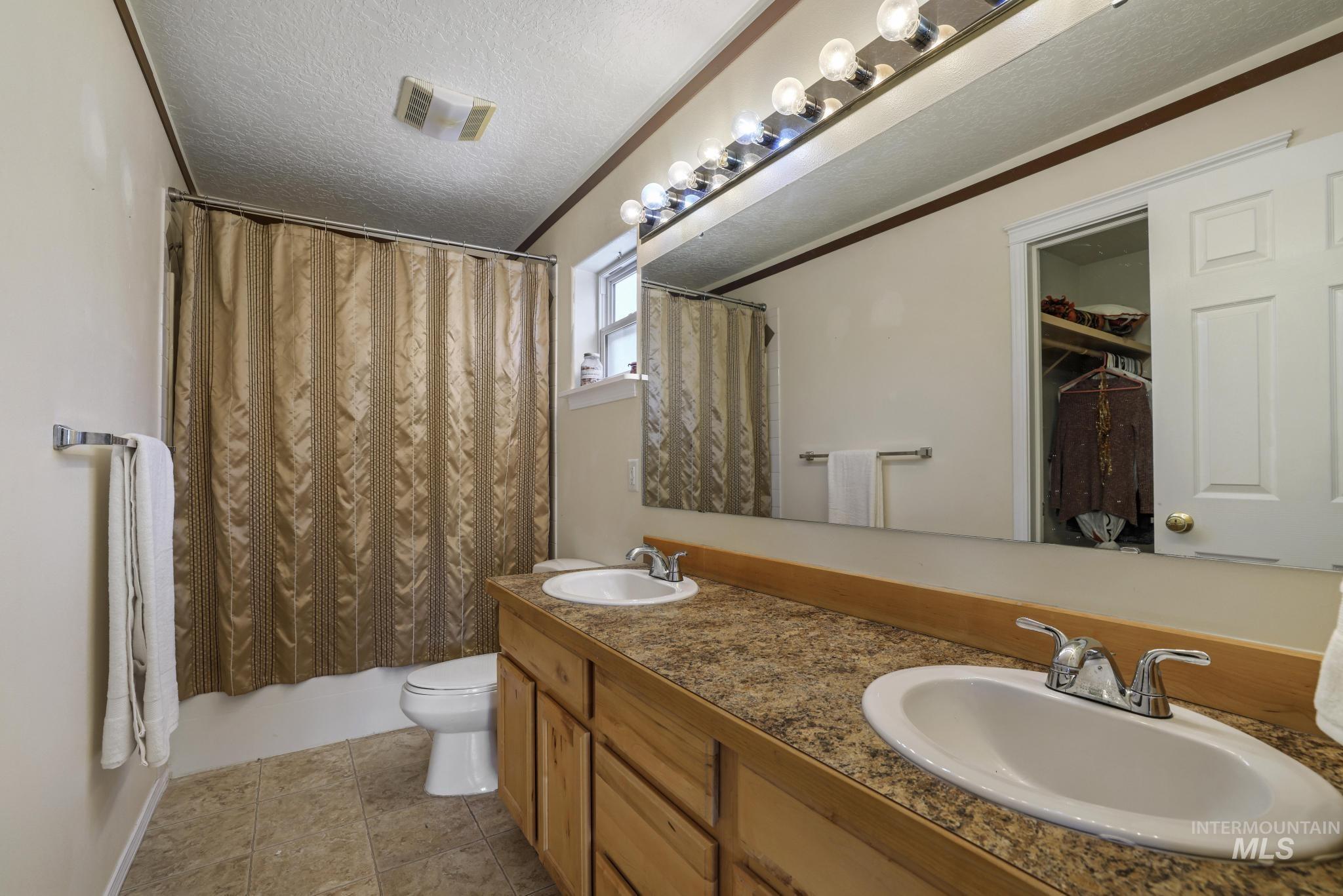 1101 Lauren Lane, Filer, Idaho 83328, 3 Bedrooms, 2 Bathrooms, Residential For Sale, Price $340,000, 98966414