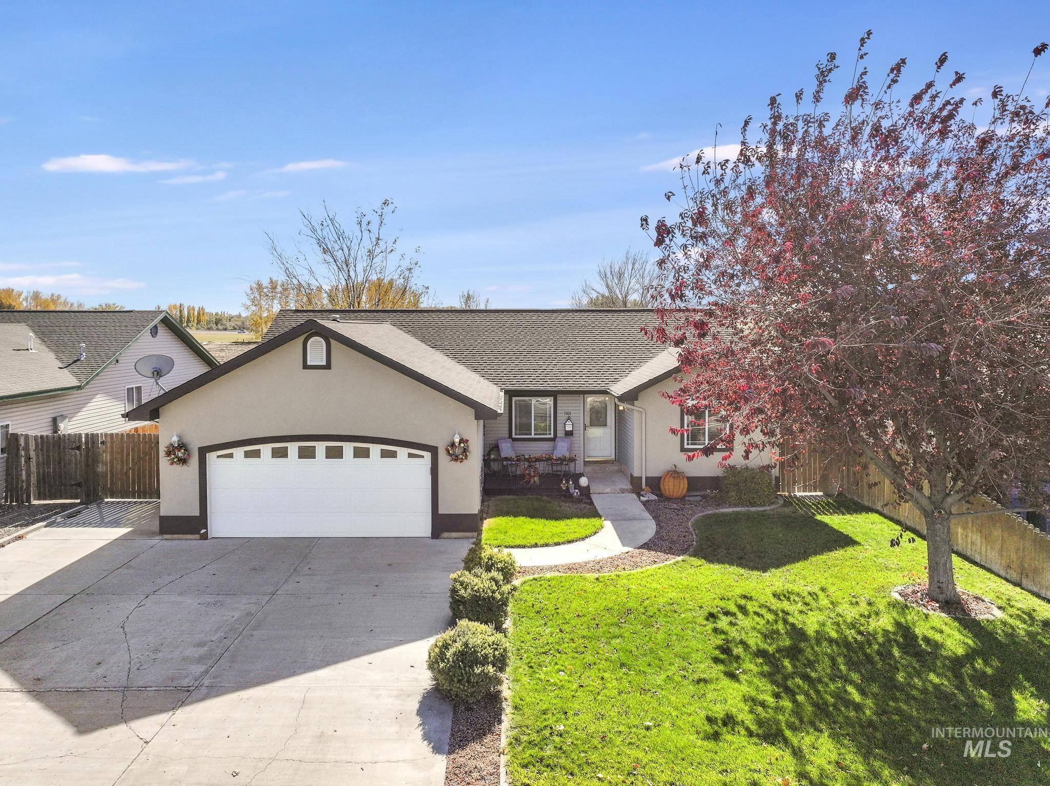 1101 Lauren Lane, Filer, Idaho 83328, 3 Bedrooms, 2 Bathrooms, Residential For Sale, Price $340,000, 98966414