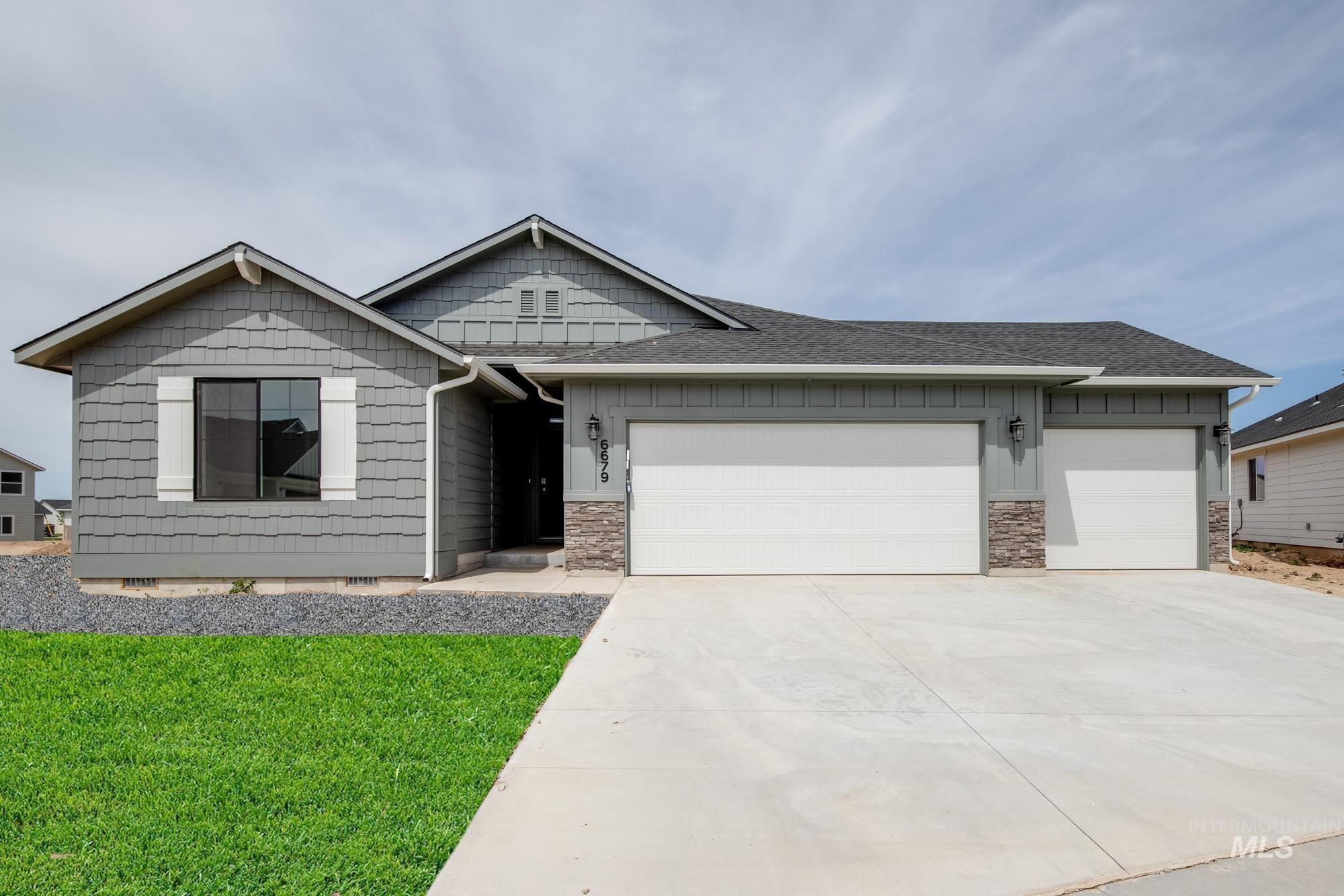 3849 W Maypearl St, Meridian, Idaho 83642, 4 Bedrooms, 2 Bathrooms, Residential For Sale, Price $479,990, 98966419