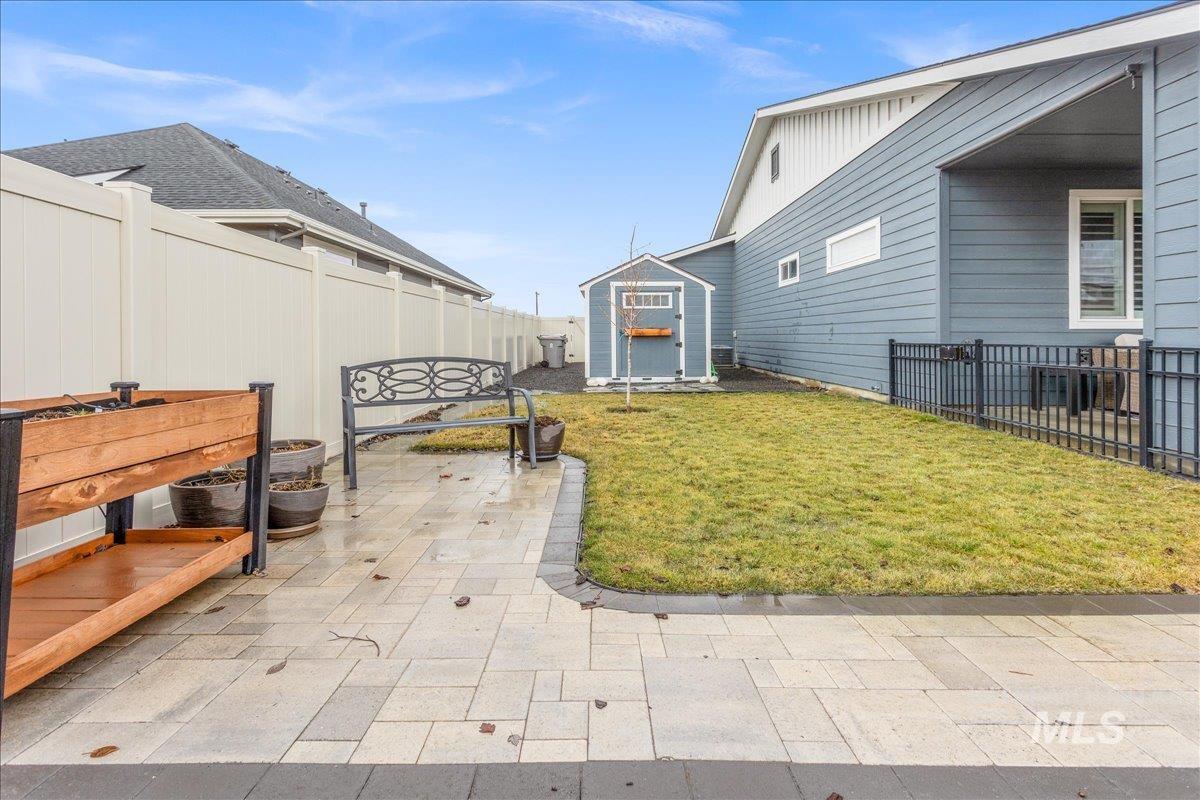 17730 N Peltzer Ave, Nampa, Idaho 83687, 3 Bedrooms, 2.5 Bathrooms, Residential For Sale, Price $619,000, 98966430