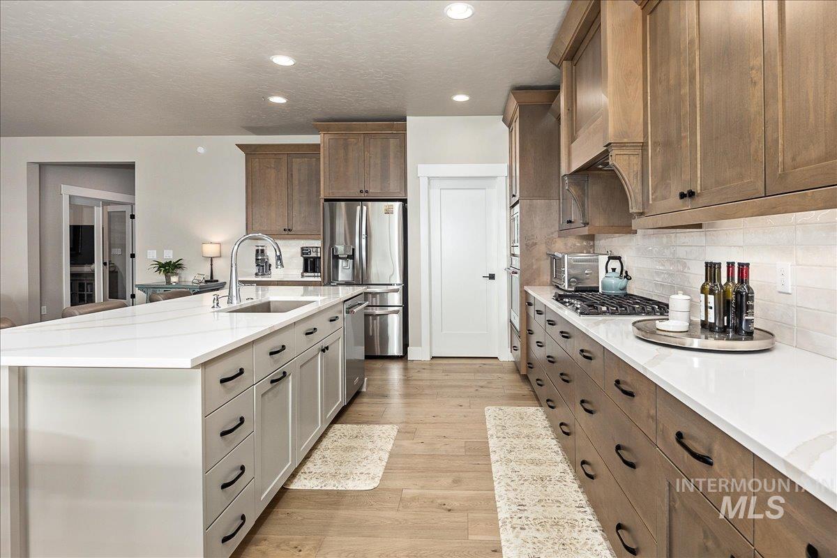 17730 N Peltzer Ave, Nampa, Idaho 83687, 3 Bedrooms, 2.5 Bathrooms, Residential For Sale, Price $619,000, 98966430