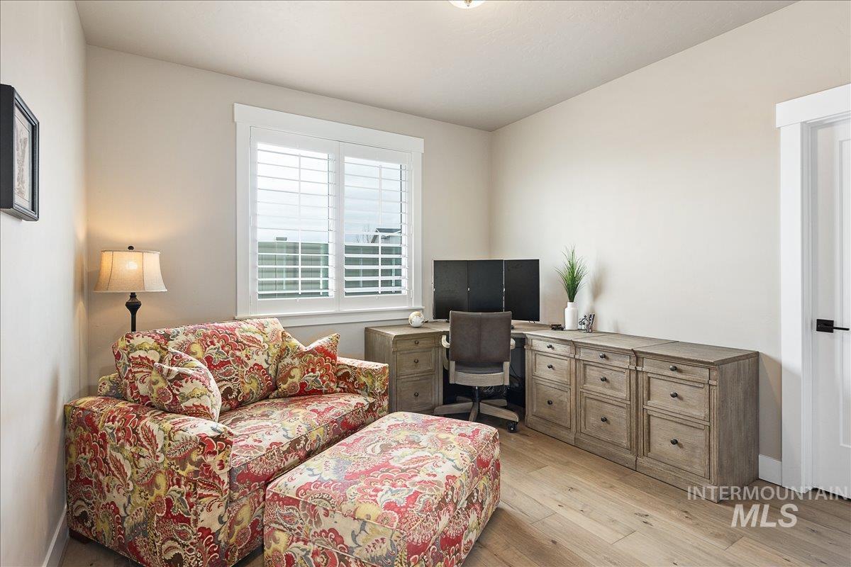 17730 N Peltzer Ave, Nampa, Idaho 83687, 3 Bedrooms, 2.5 Bathrooms, Residential For Sale, Price $619,000, 98966430