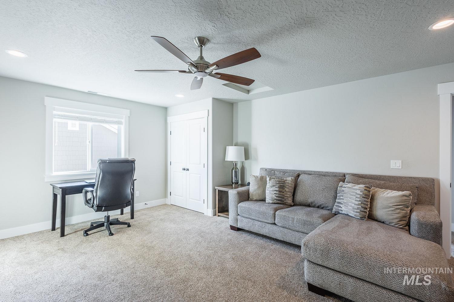 11065 White River St, Caldwell, Idaho 83605, 5 Bedrooms, 2.5 Bathrooms, Residential For Sale, Price $589,000, 98966431