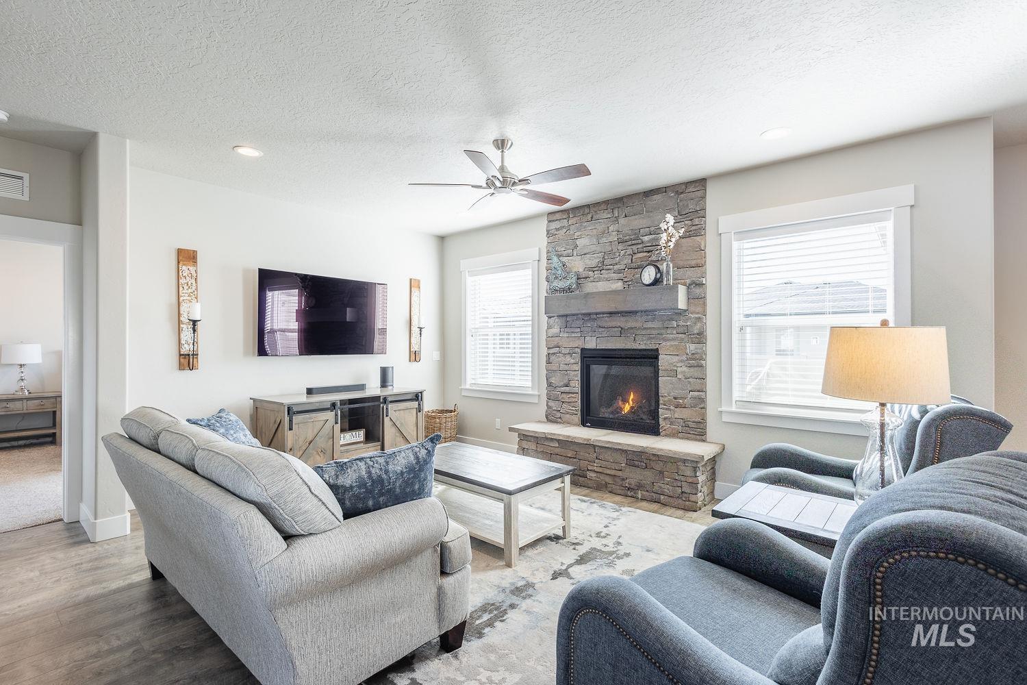 11065 White River St, Caldwell, Idaho 83605, 5 Bedrooms, 2.5 Bathrooms, Residential For Sale, Price $589,000, 98966431