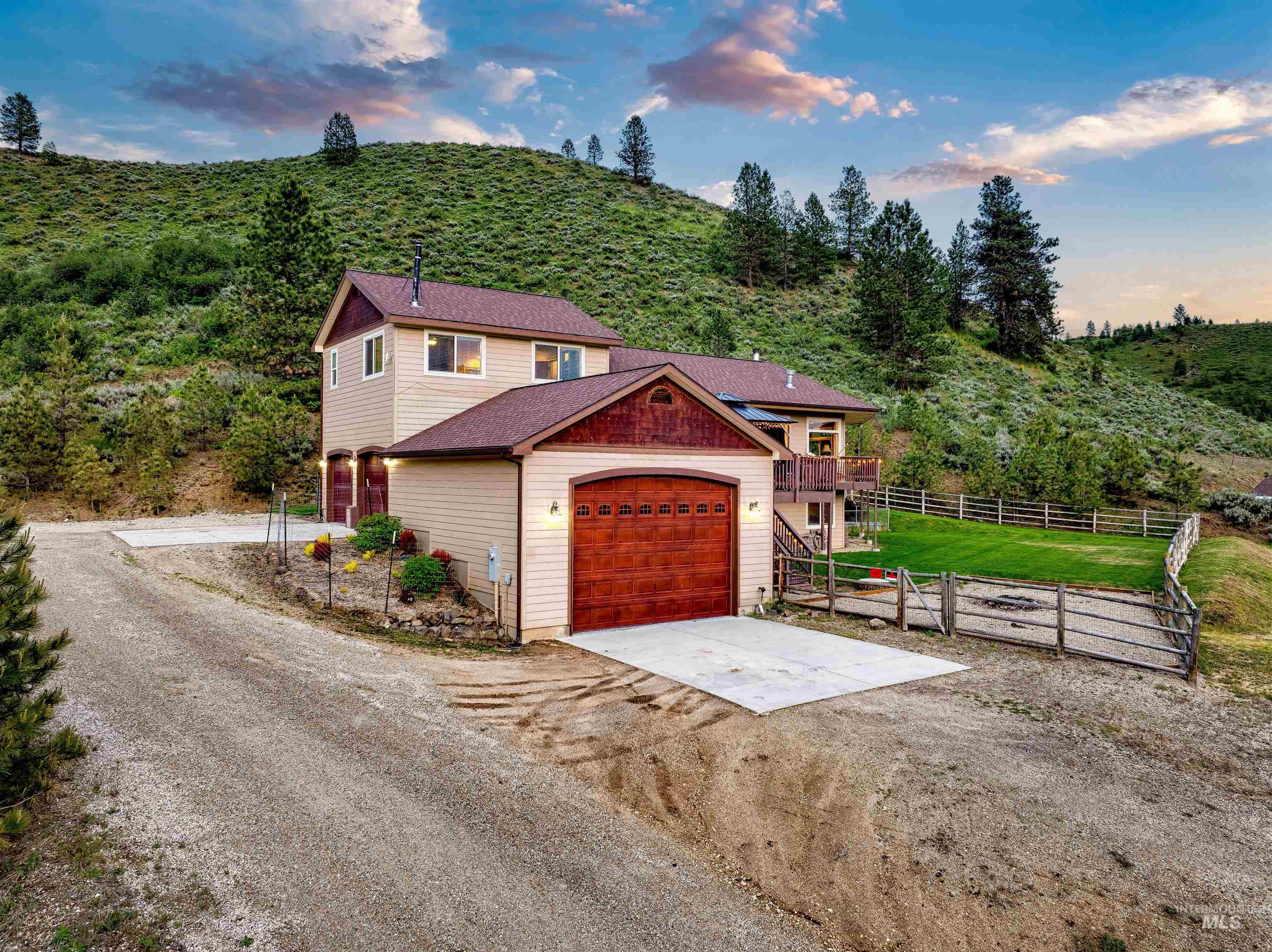 65 Peregrine Drive, Boise, Idaho 83716, 5 Bedrooms, 4 Bathrooms, Residential For Sale, Price $998,000, 98966435